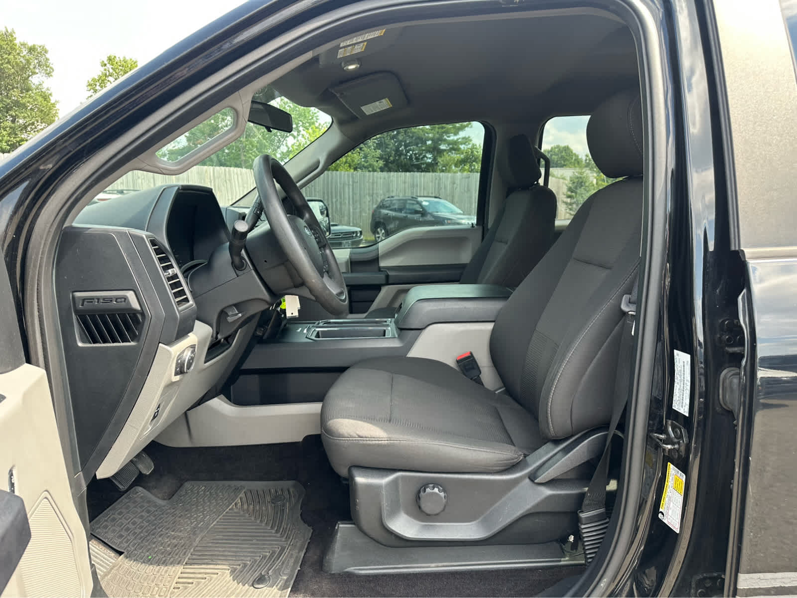 Thumbnail: 2018 Ford F-150 - 10