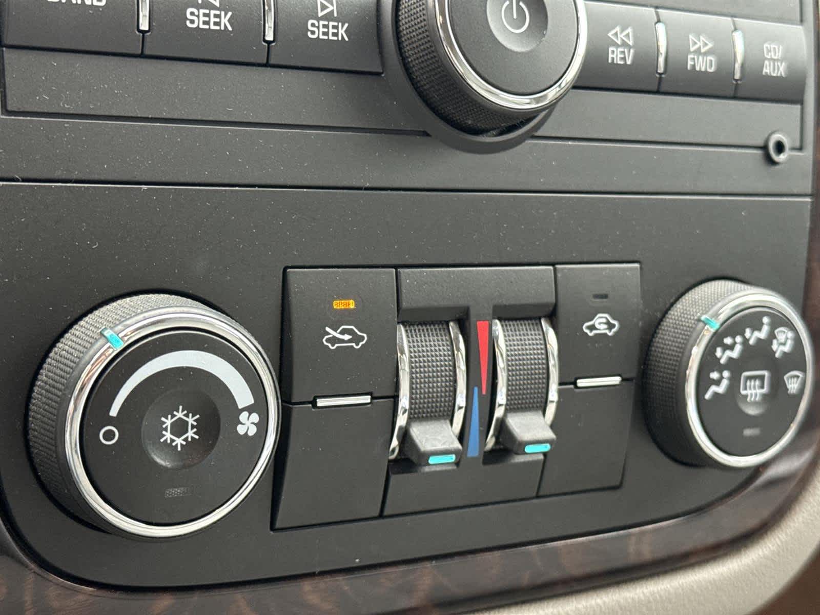 Thumbnail: 2013 Chevrolet Impala - 17