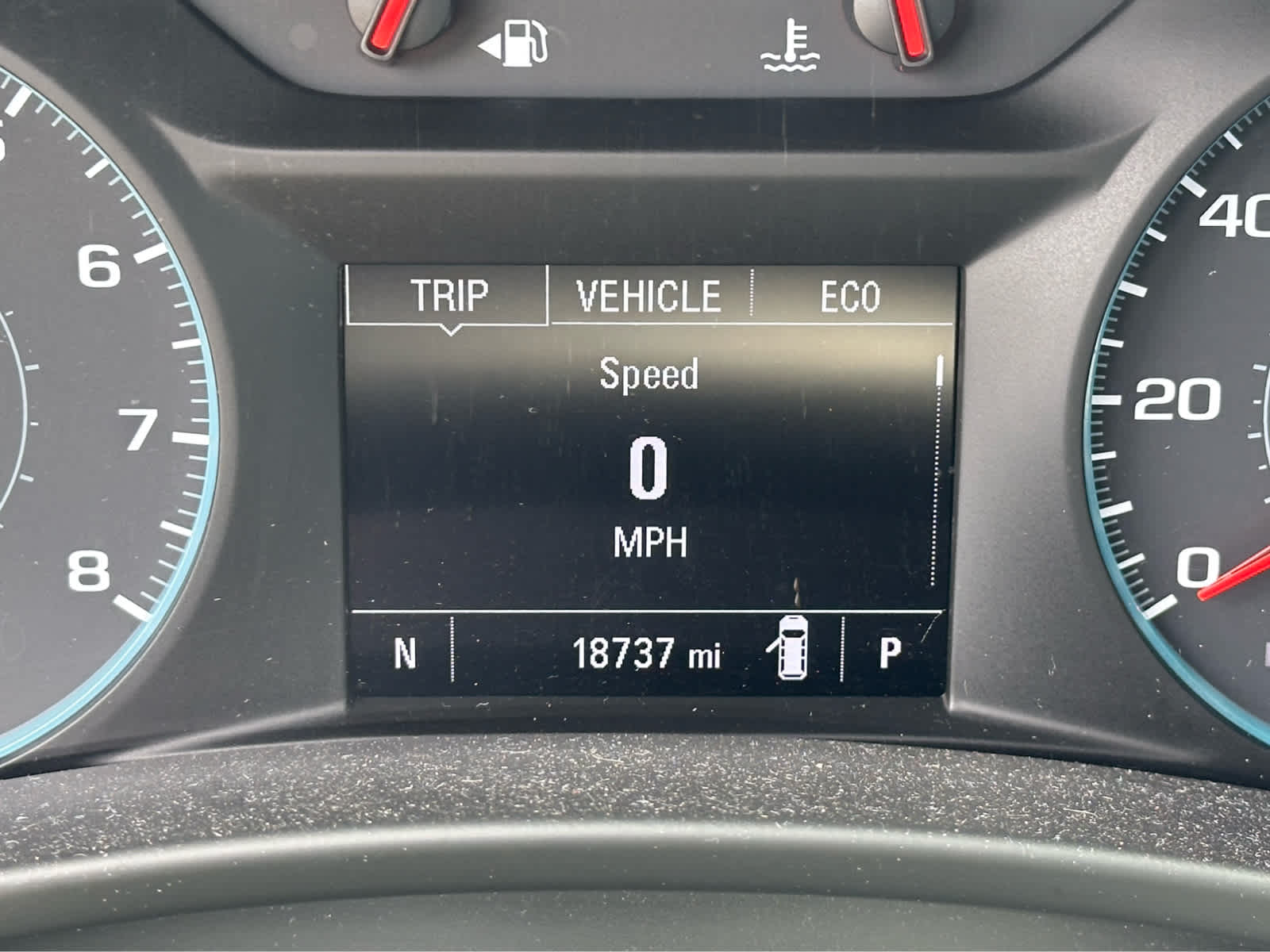 Thumbnail: 2018 Chevrolet Equinox - 9