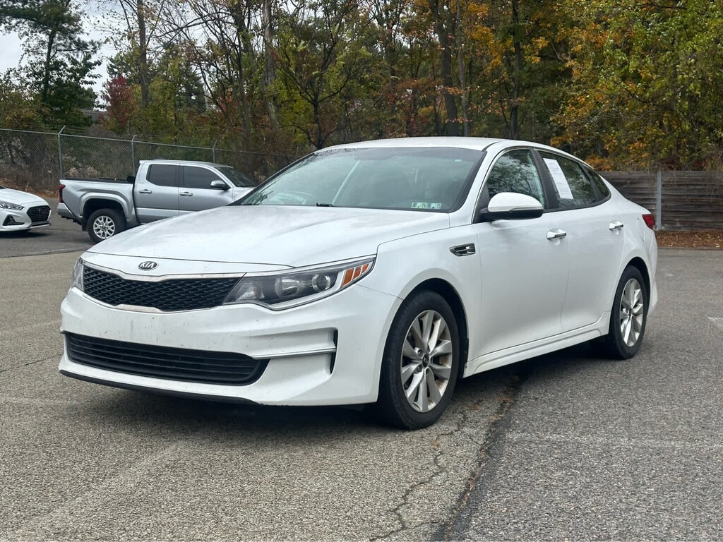 Used 2018 Kia Optima LX Sedan