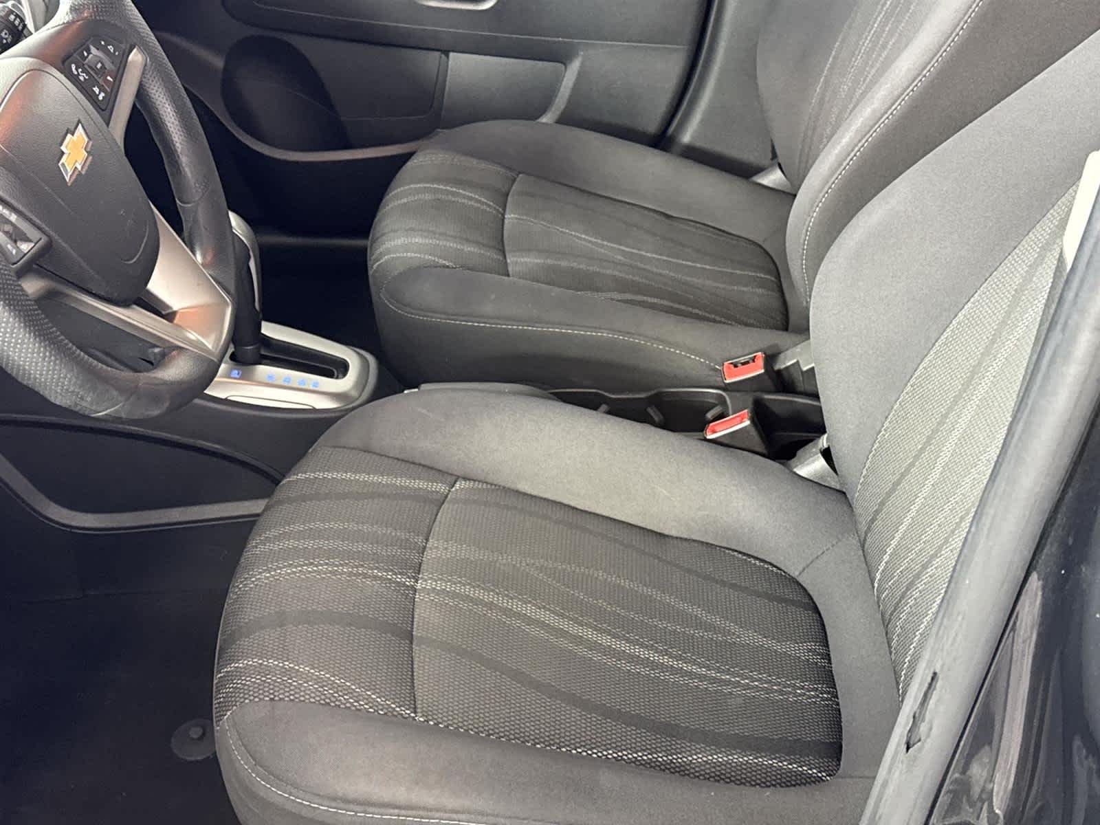 Thumbnail: 2014 Chevrolet Sonic - 12