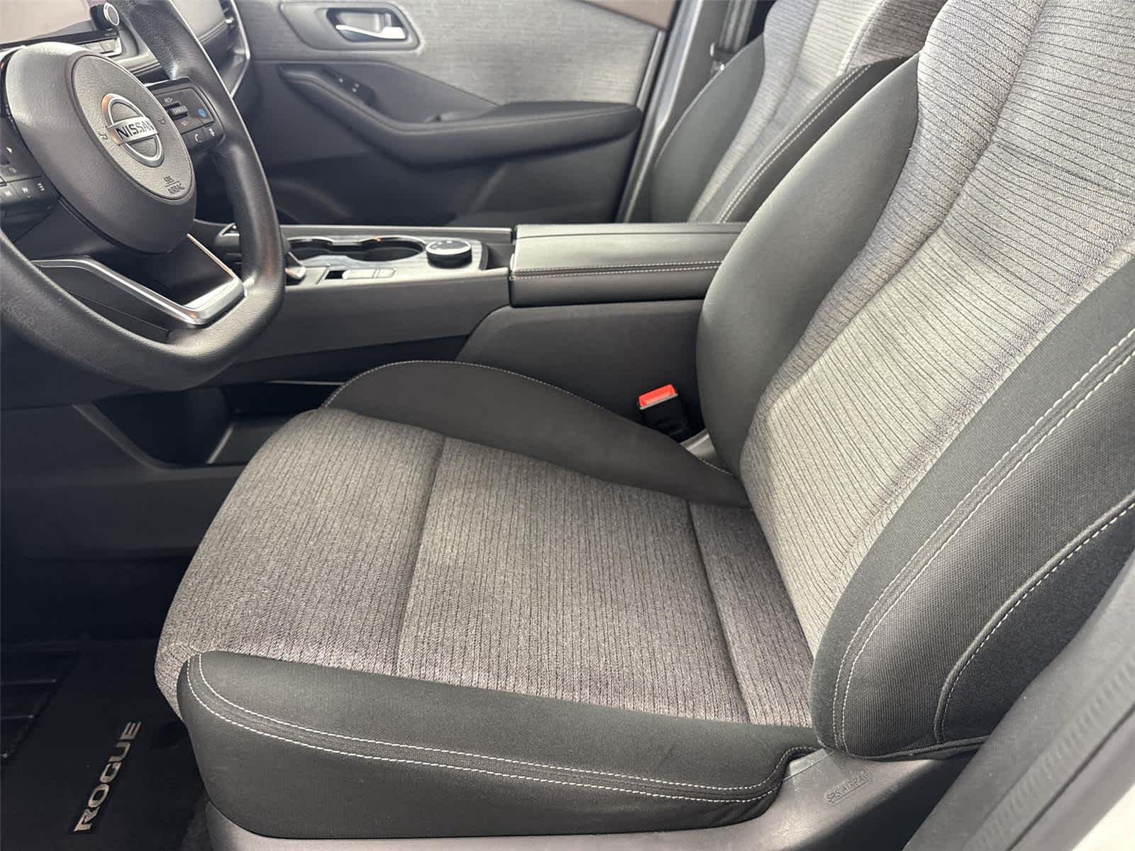 Thumbnail: 2021 Nissan Rogue - 13