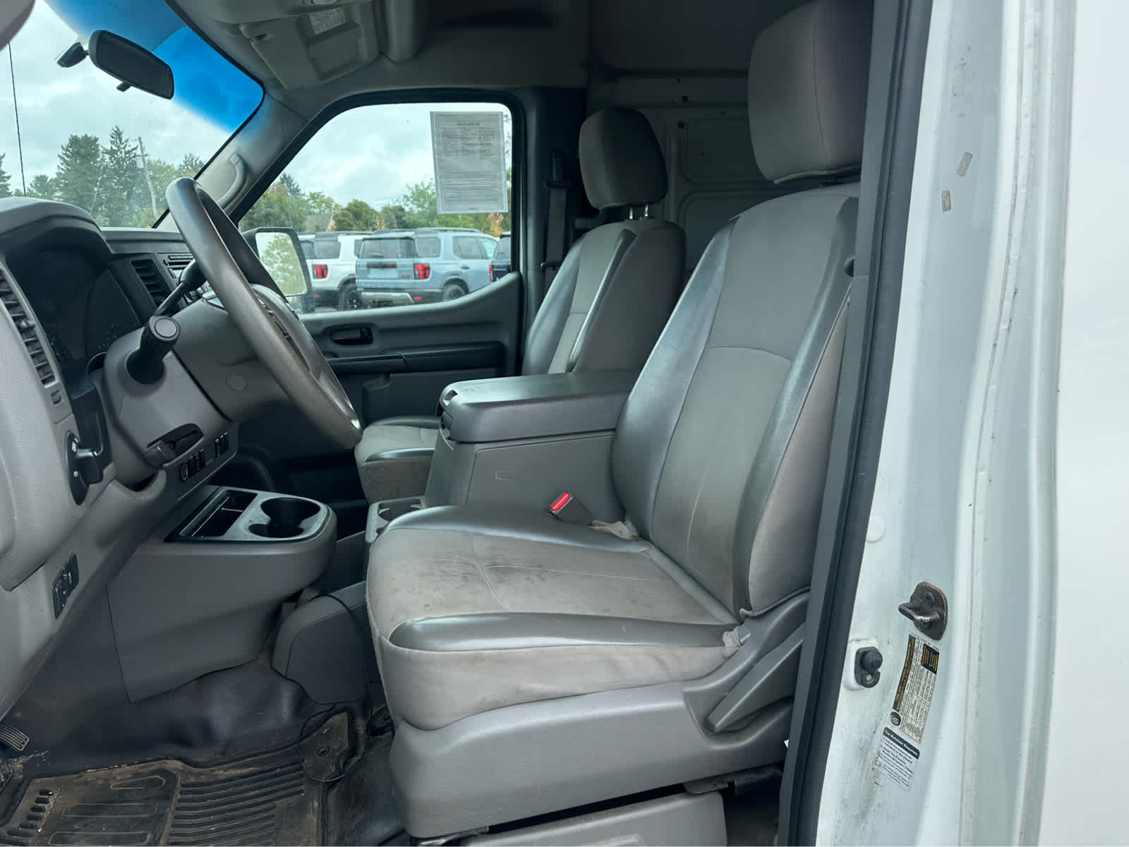 Thumbnail: 2017 Nissan NV - 10