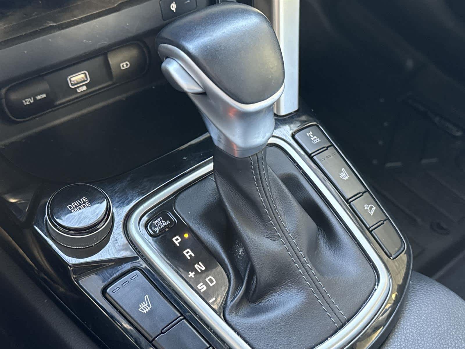 Thumbnail: 2022 Kia Seltos - 22