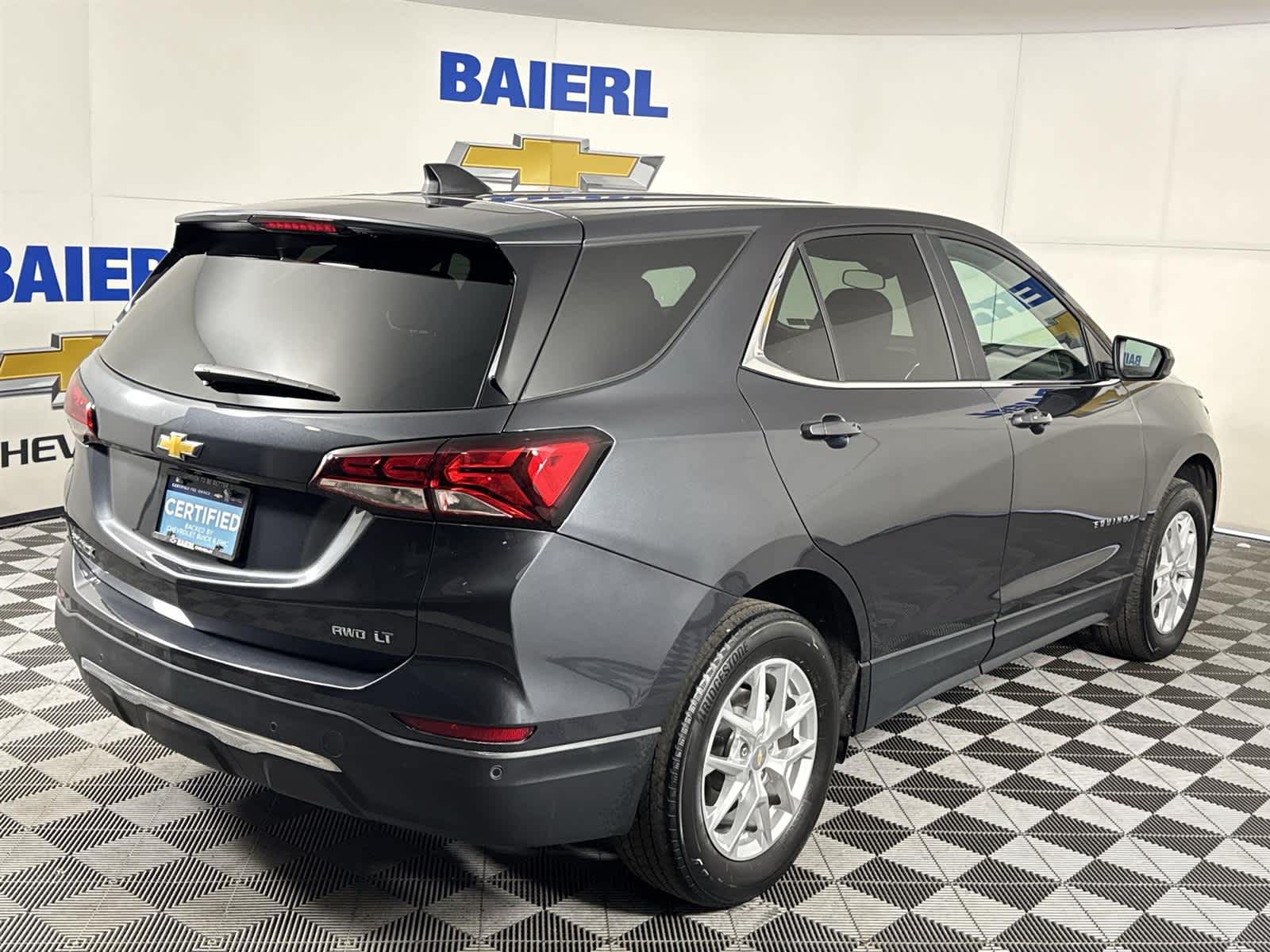 Thumbnail: 2023 Chevrolet Equinox - 5