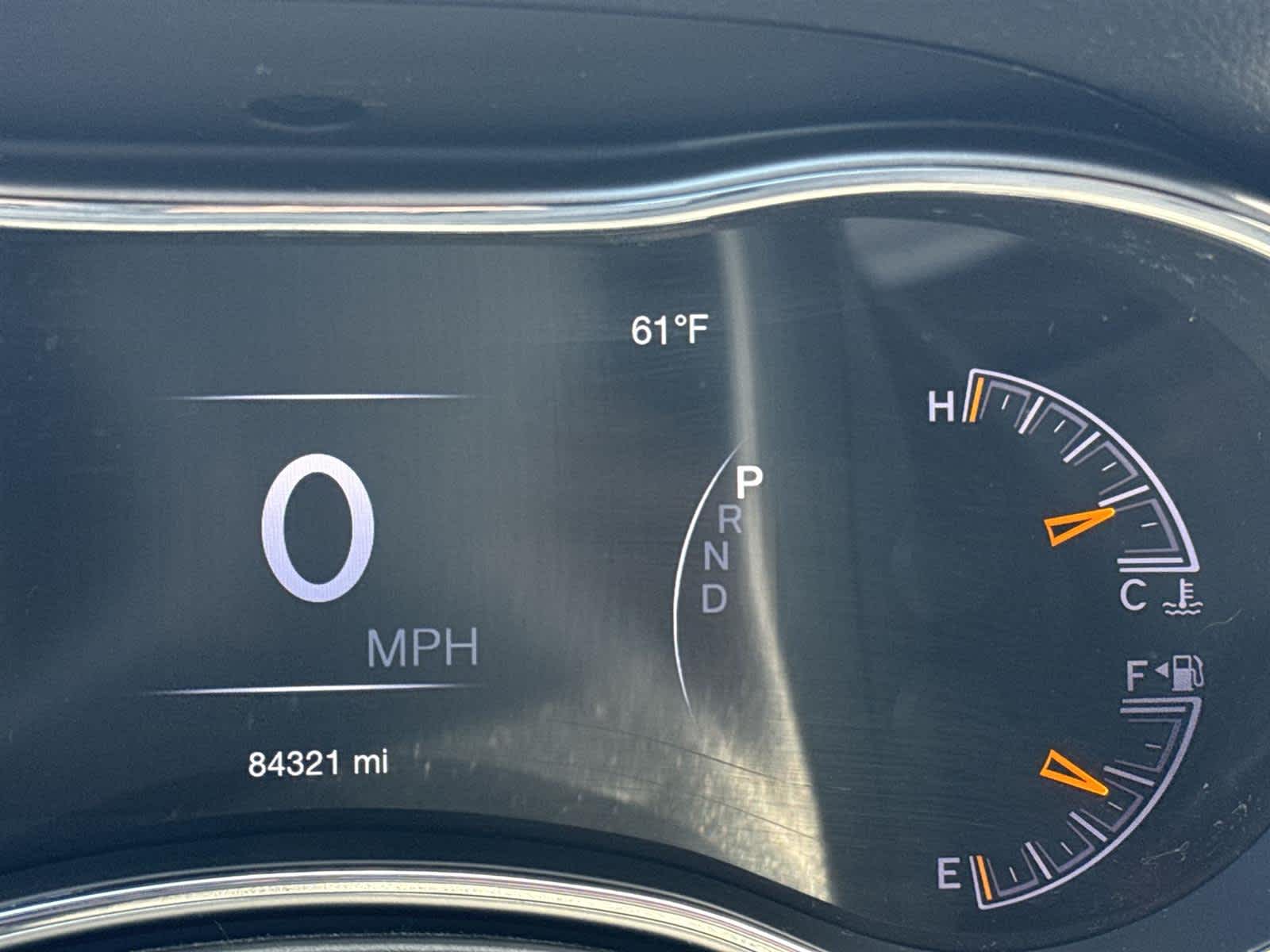 Thumbnail: 2020 Jeep Grand Cherokee - 29