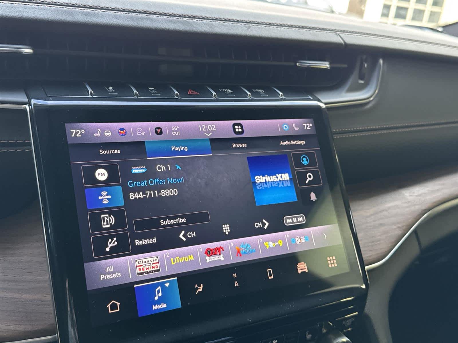 Thumbnail: 2022 Jeep Grand Cherokee - 17