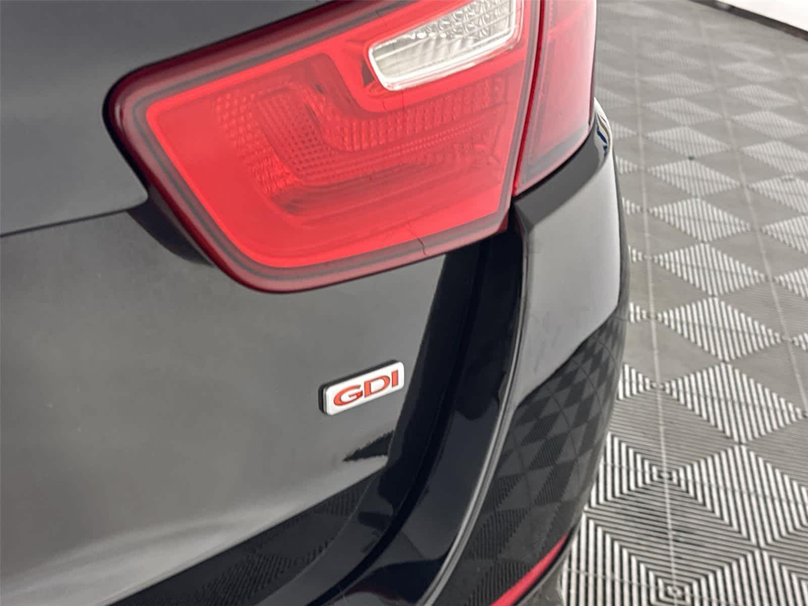 Thumbnail: 2015 Kia Optima - 7