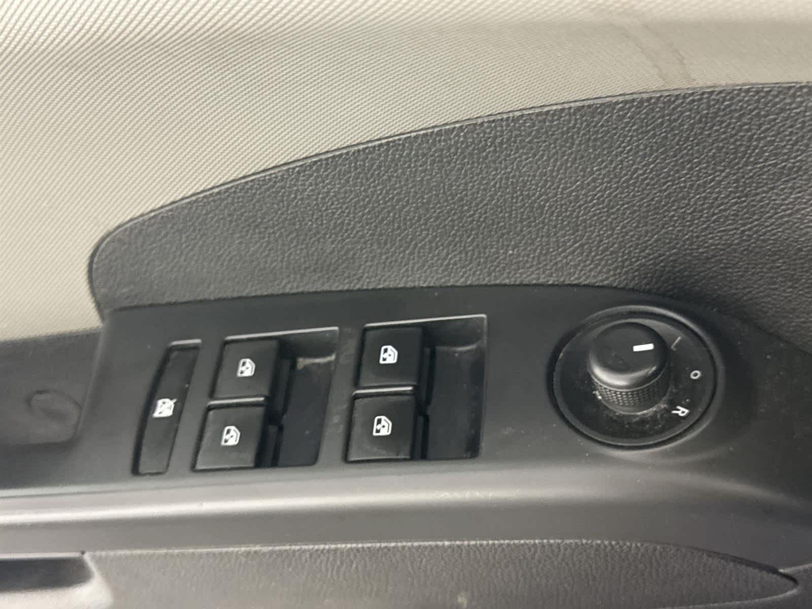 Thumbnail: 2015 Chevrolet Sonic - 21