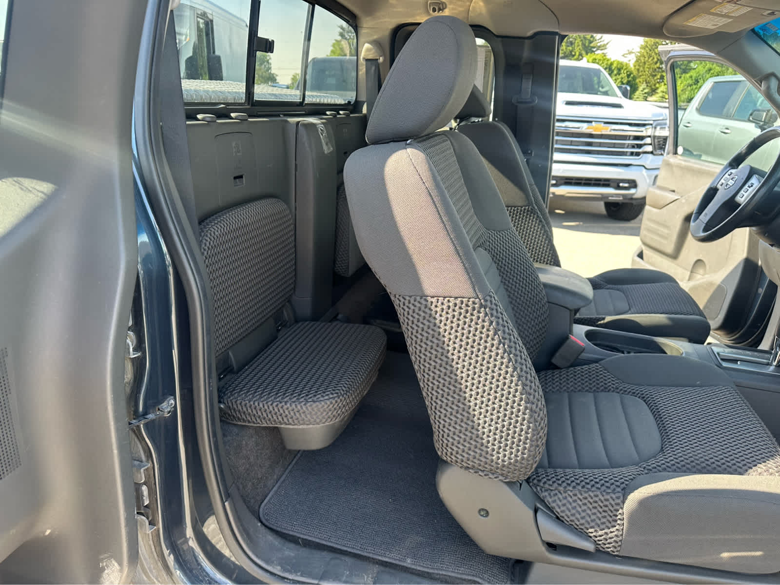 Thumbnail: 2015 Nissan Frontier - 20
