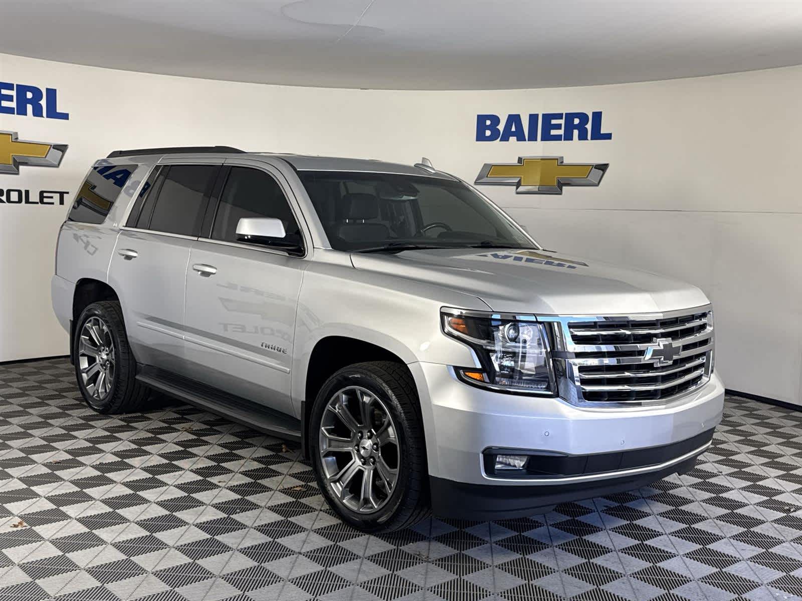 Thumbnail: 2019 Chevrolet Tahoe - 7