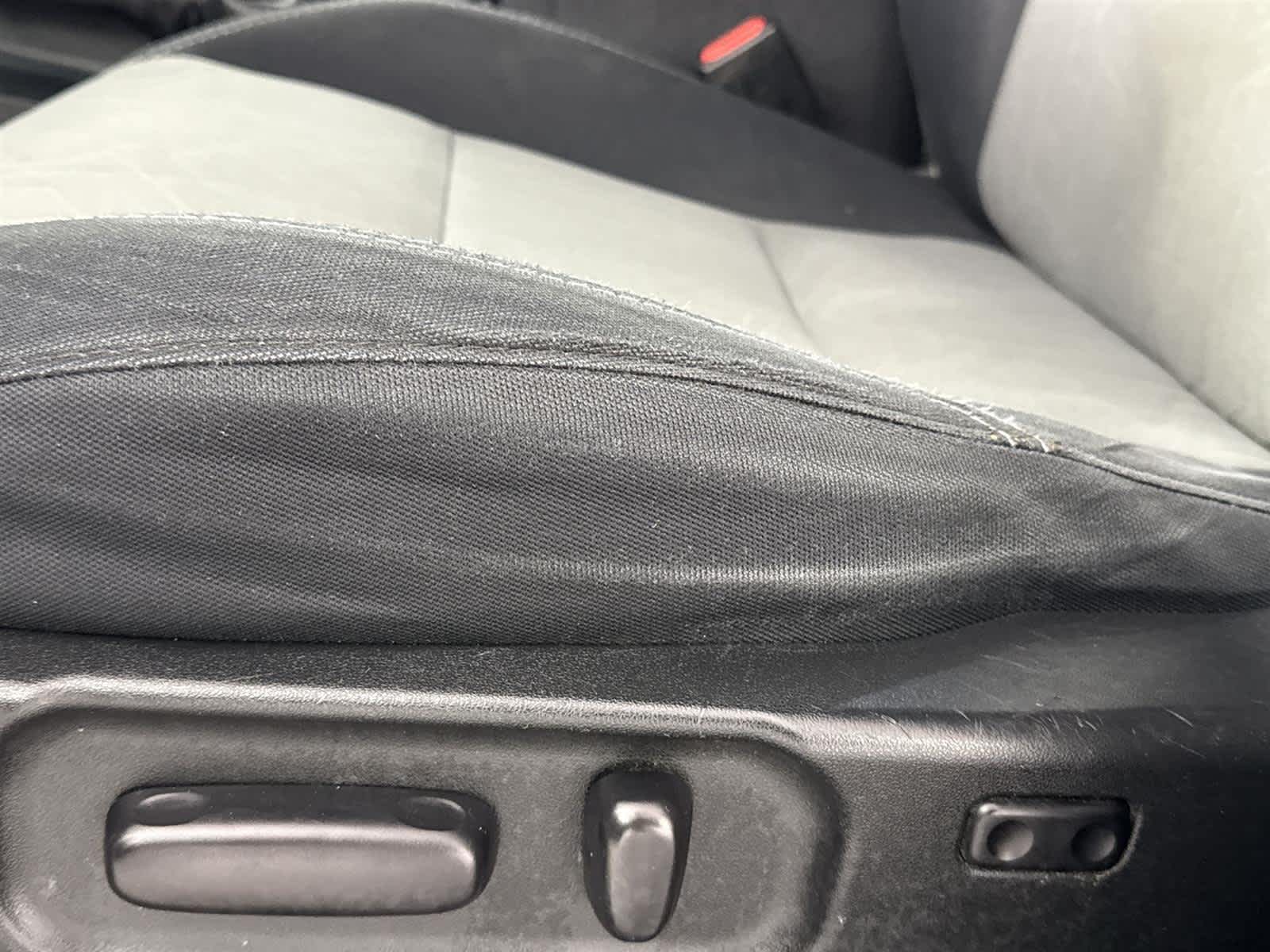 Thumbnail: 2020 Toyota Tacoma - 13