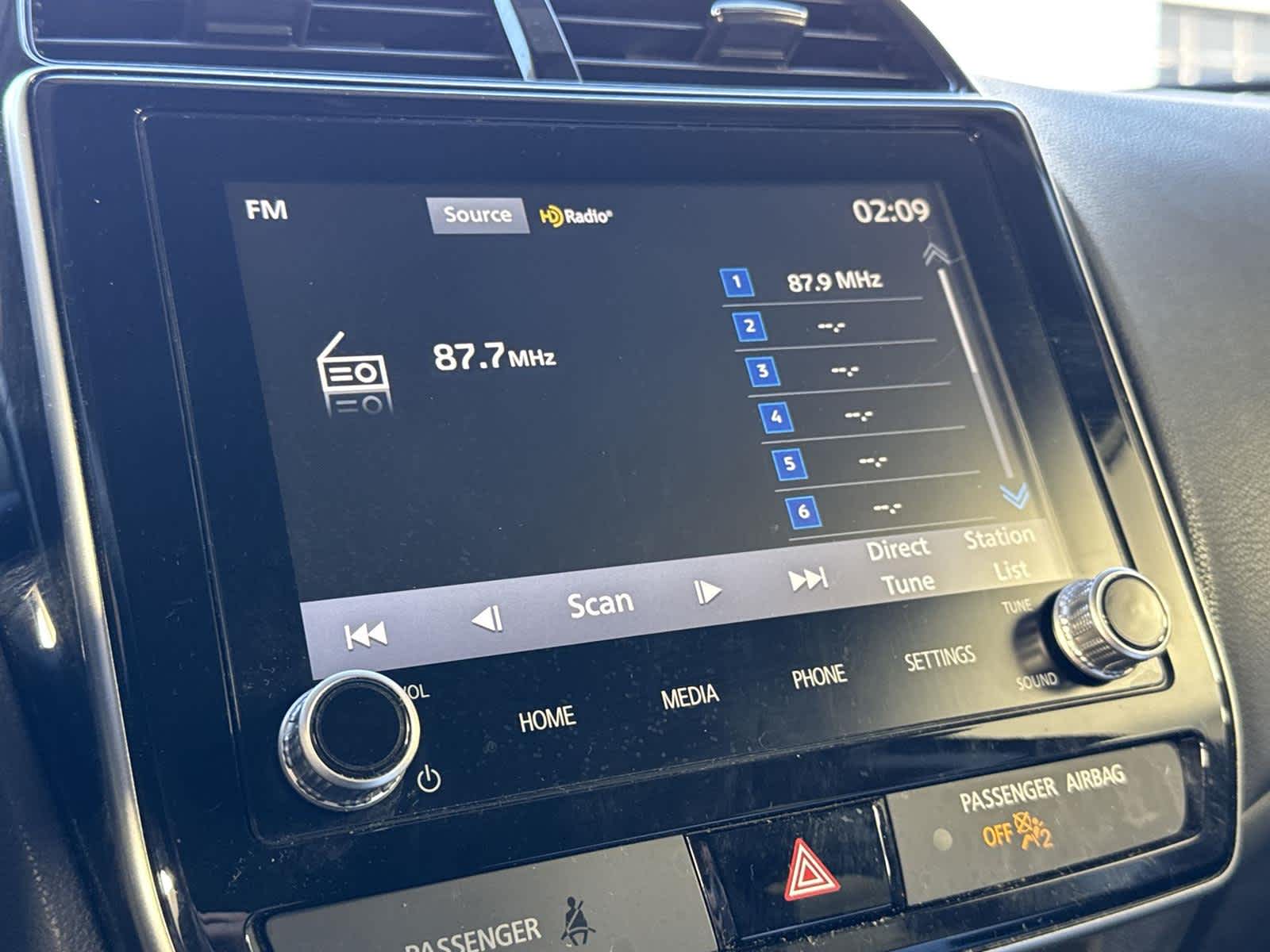 Thumbnail: 2020 Mitsubishi Outlander Sport - 16