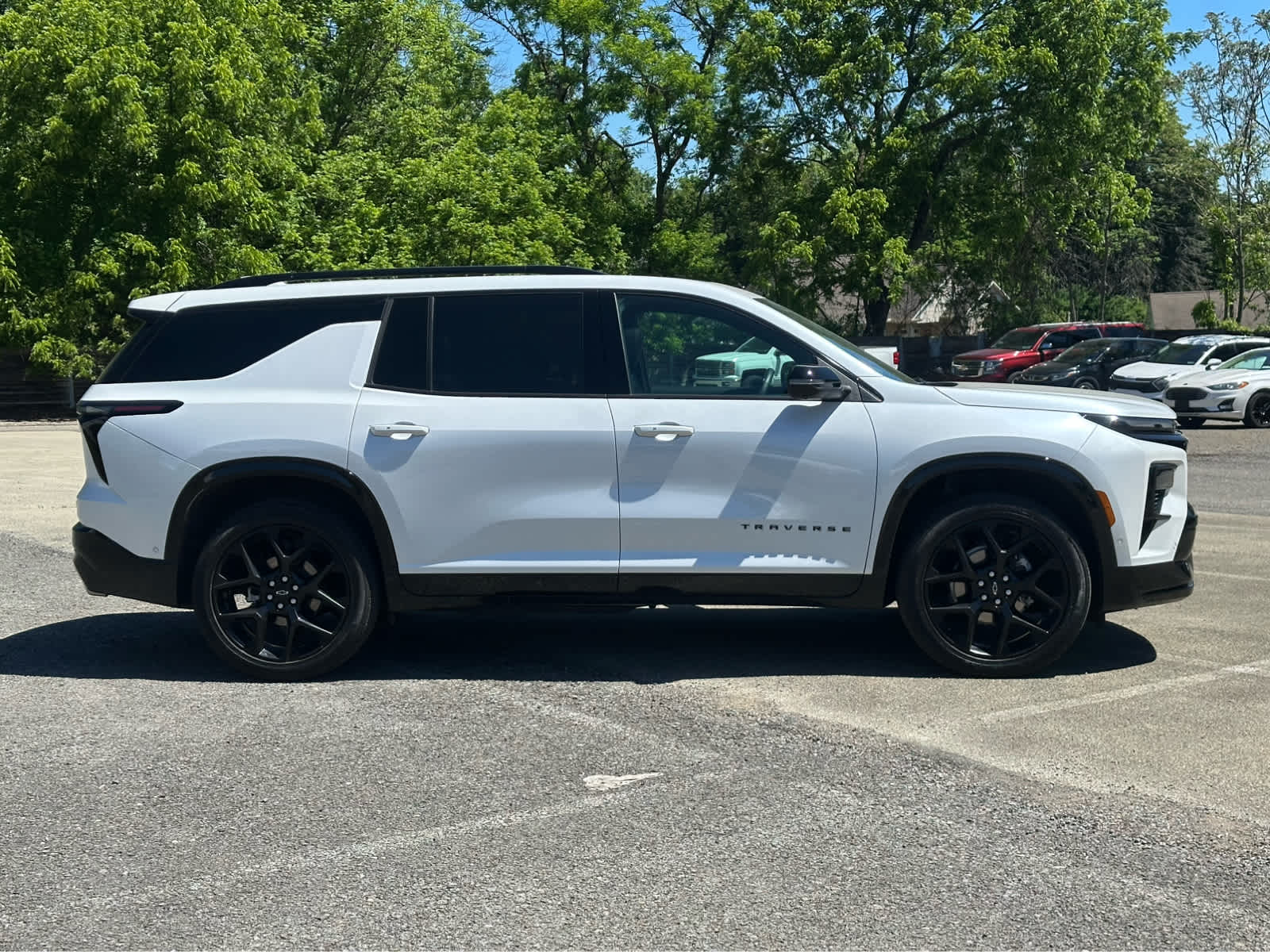 Thumbnail: 2024 Chevrolet Traverse - 8