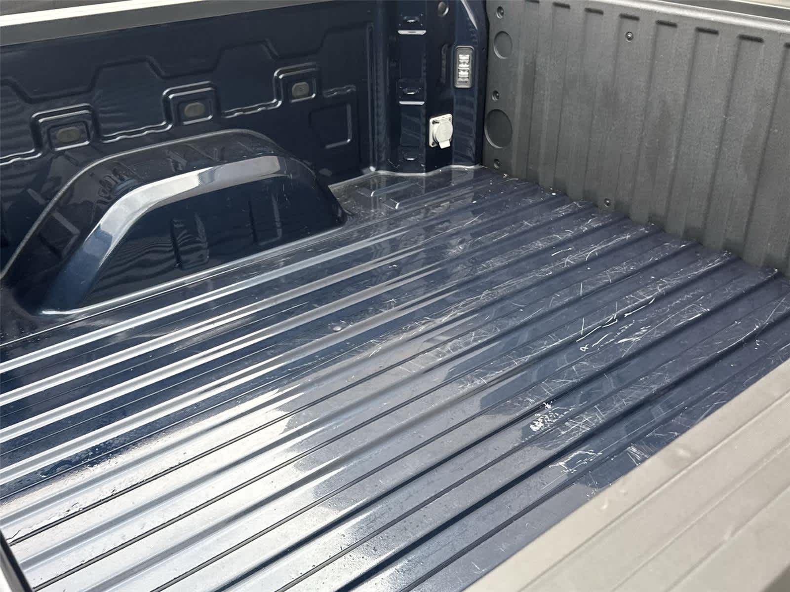 Thumbnail: 2022 Chevrolet Silverado 1500 - 15