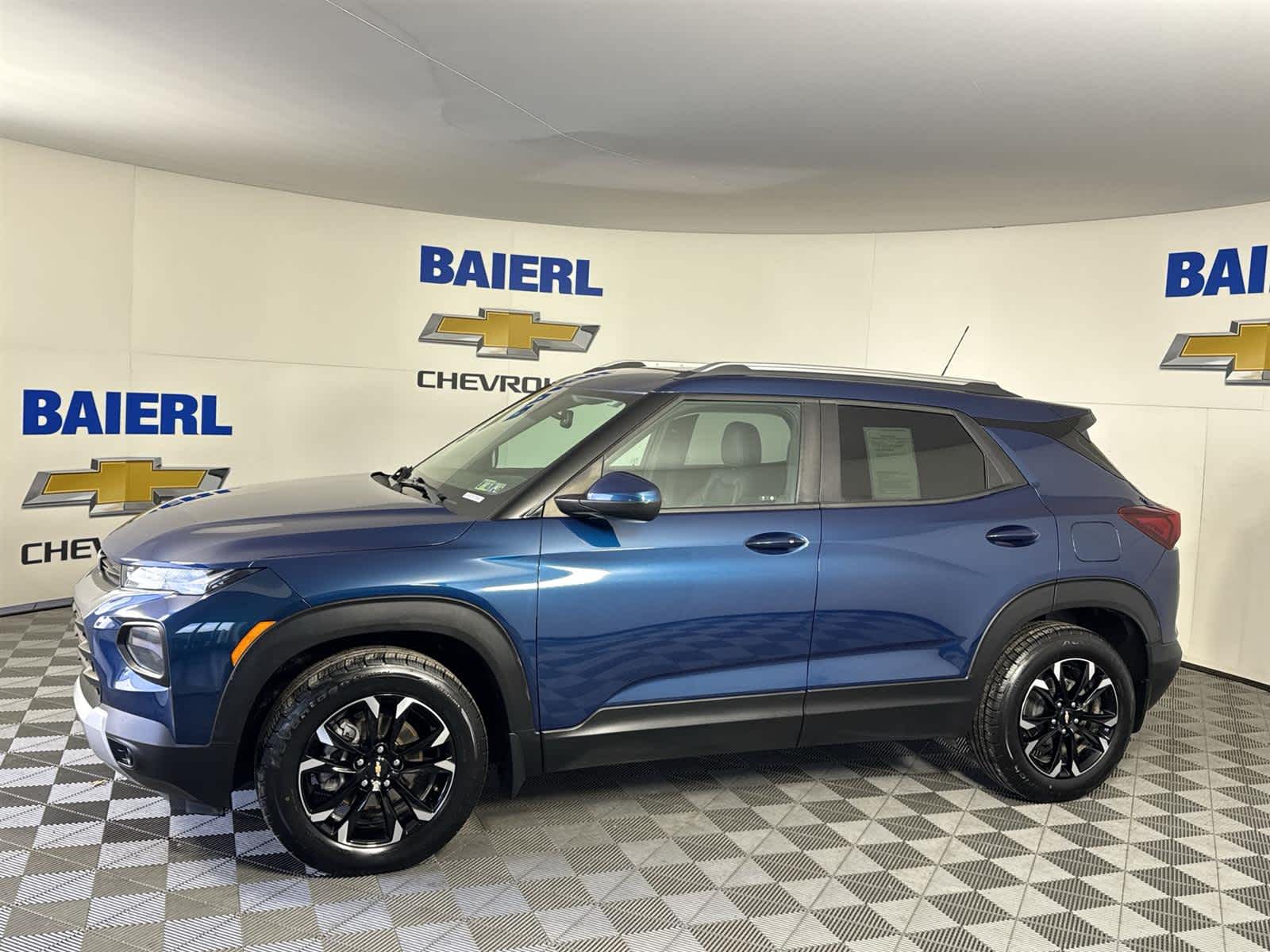 Thumbnail: 2021 Chevrolet TrailBlazer - 2