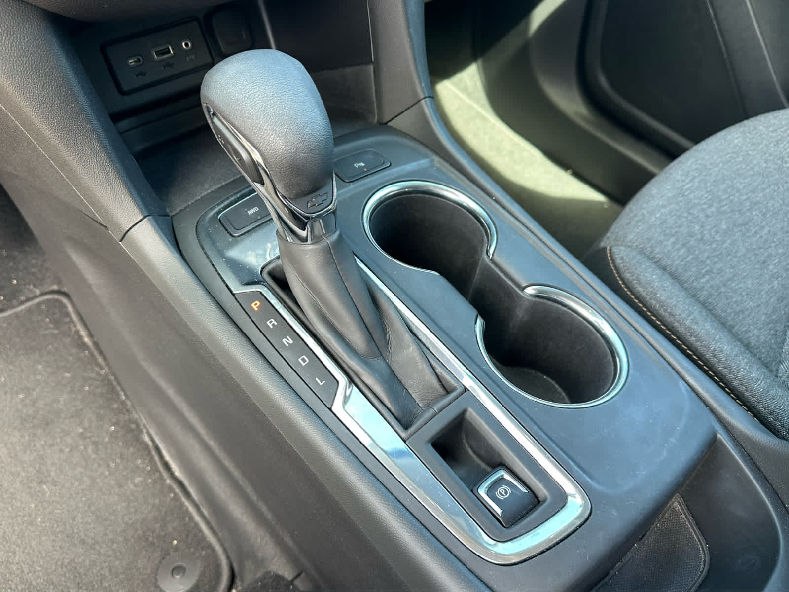 Thumbnail: 2023 Chevrolet Equinox - 14