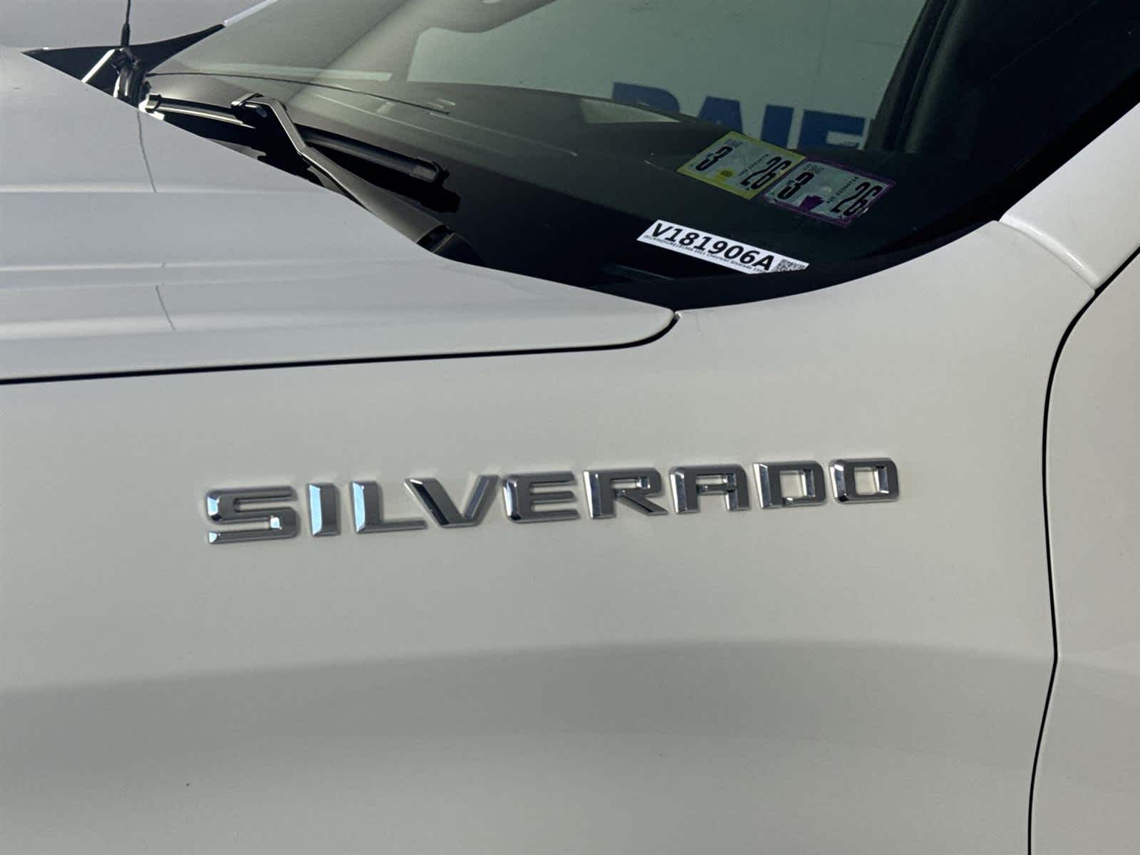 Thumbnail: 2021 Chevrolet Silverado 1500 - 10