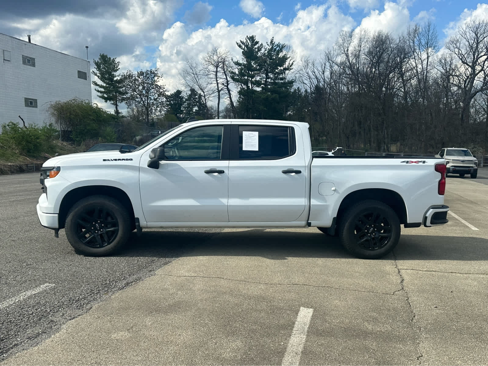 Thumbnail: 2024 Chevrolet Silverado 1500 - 4