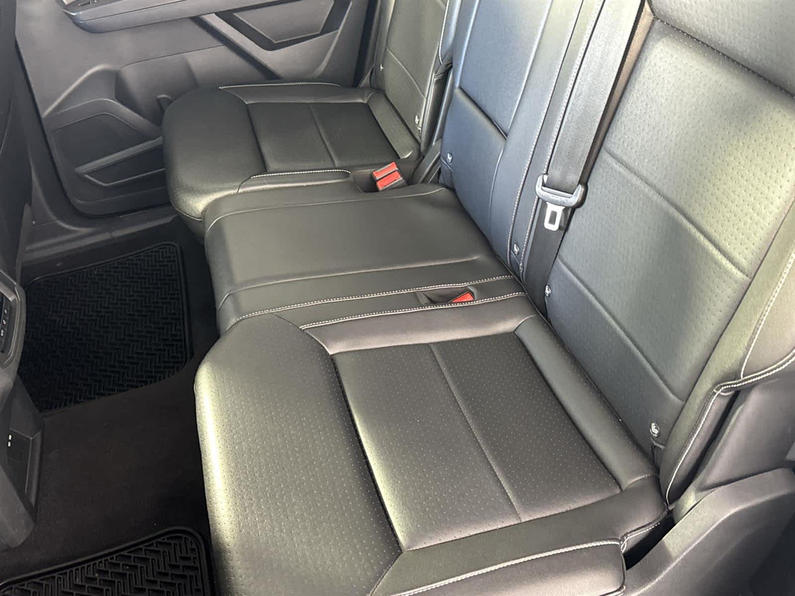 Thumbnail: 2022 Volkswagen Atlas - 13