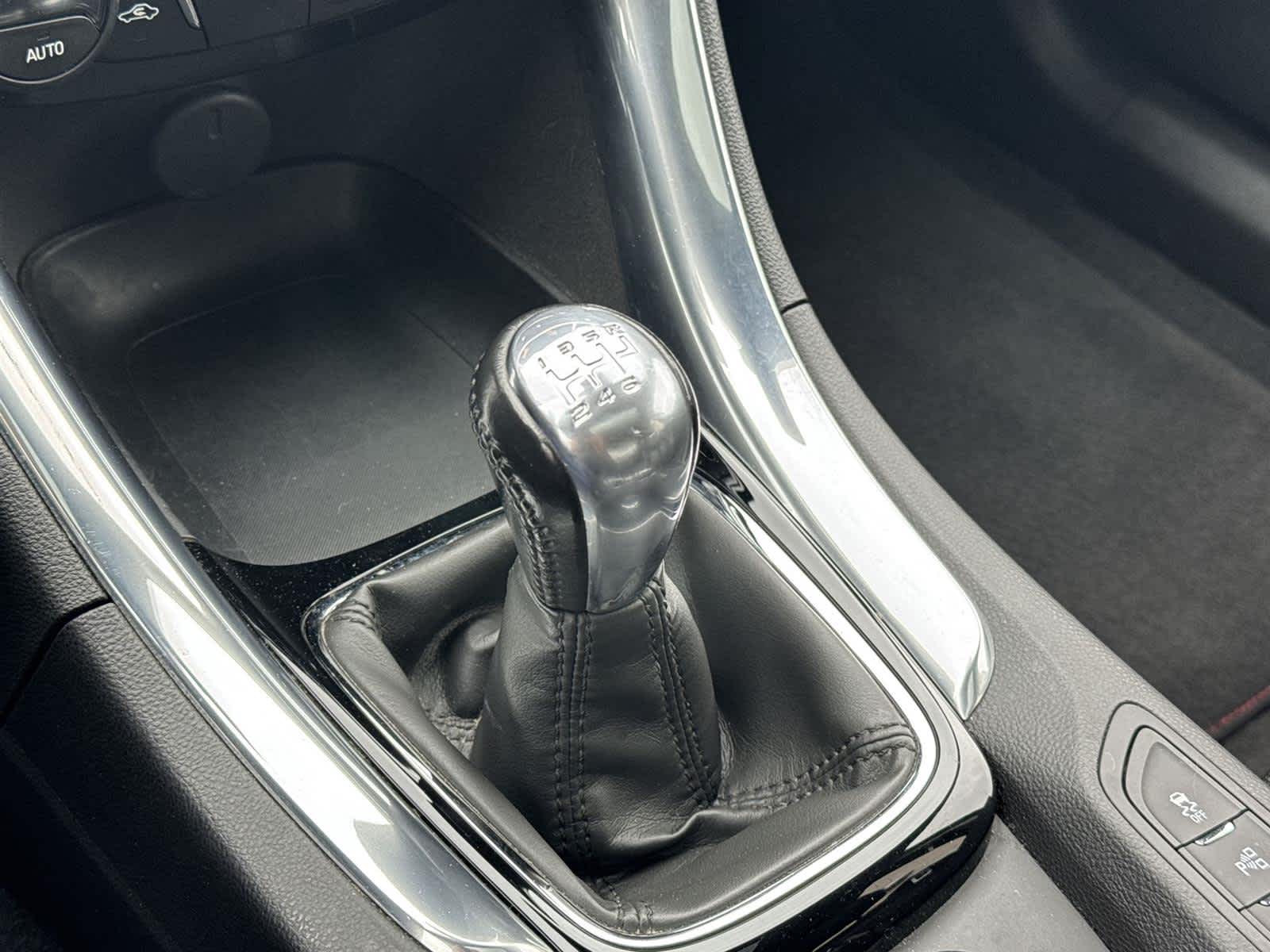 Thumbnail: 2017 Chevrolet  - 20