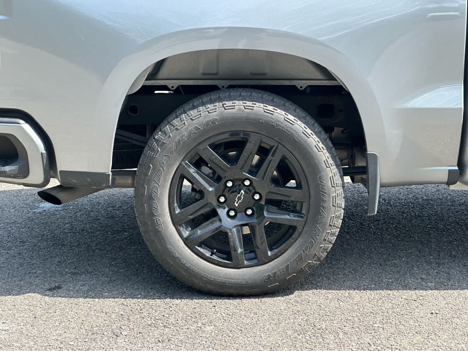 Thumbnail: 2023 Chevrolet Silverado 1500 - 23