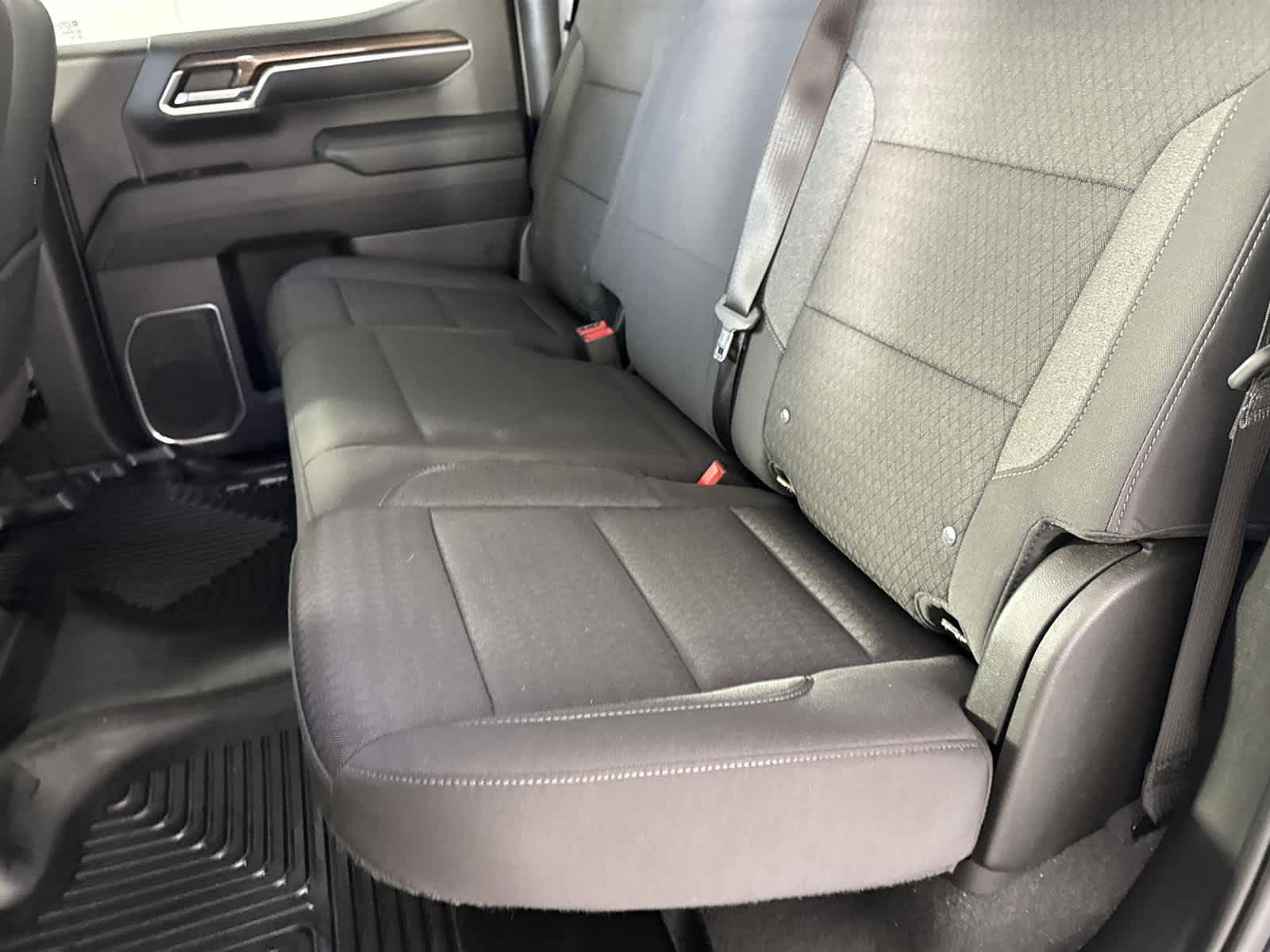 Thumbnail: 2022 Chevrolet Silverado 1500 - 13