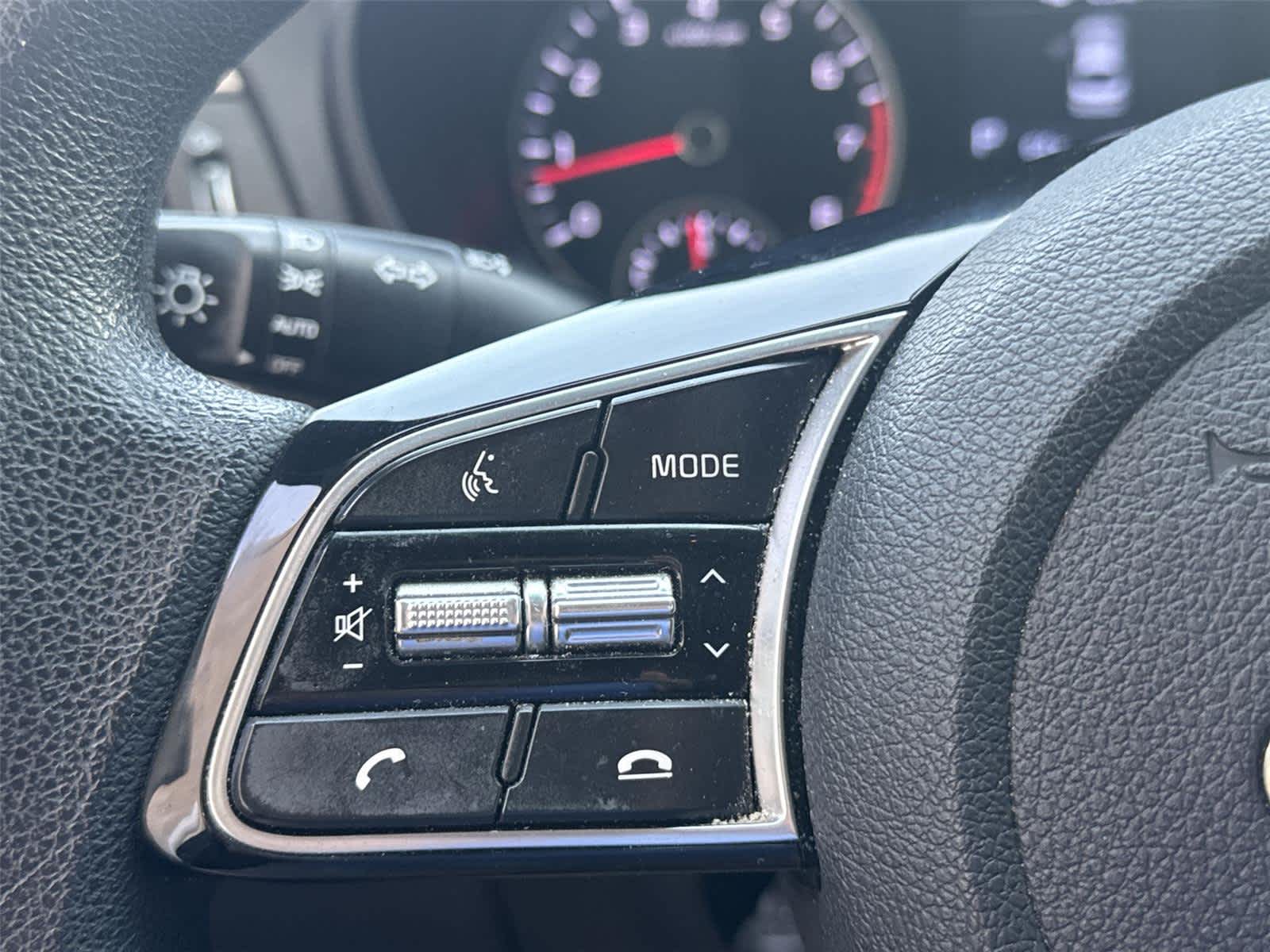 Thumbnail: 2019 Kia Optima - 24