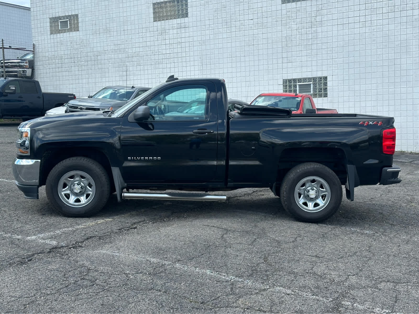 Thumbnail: 2018 Chevrolet Silverado 1500 - 4