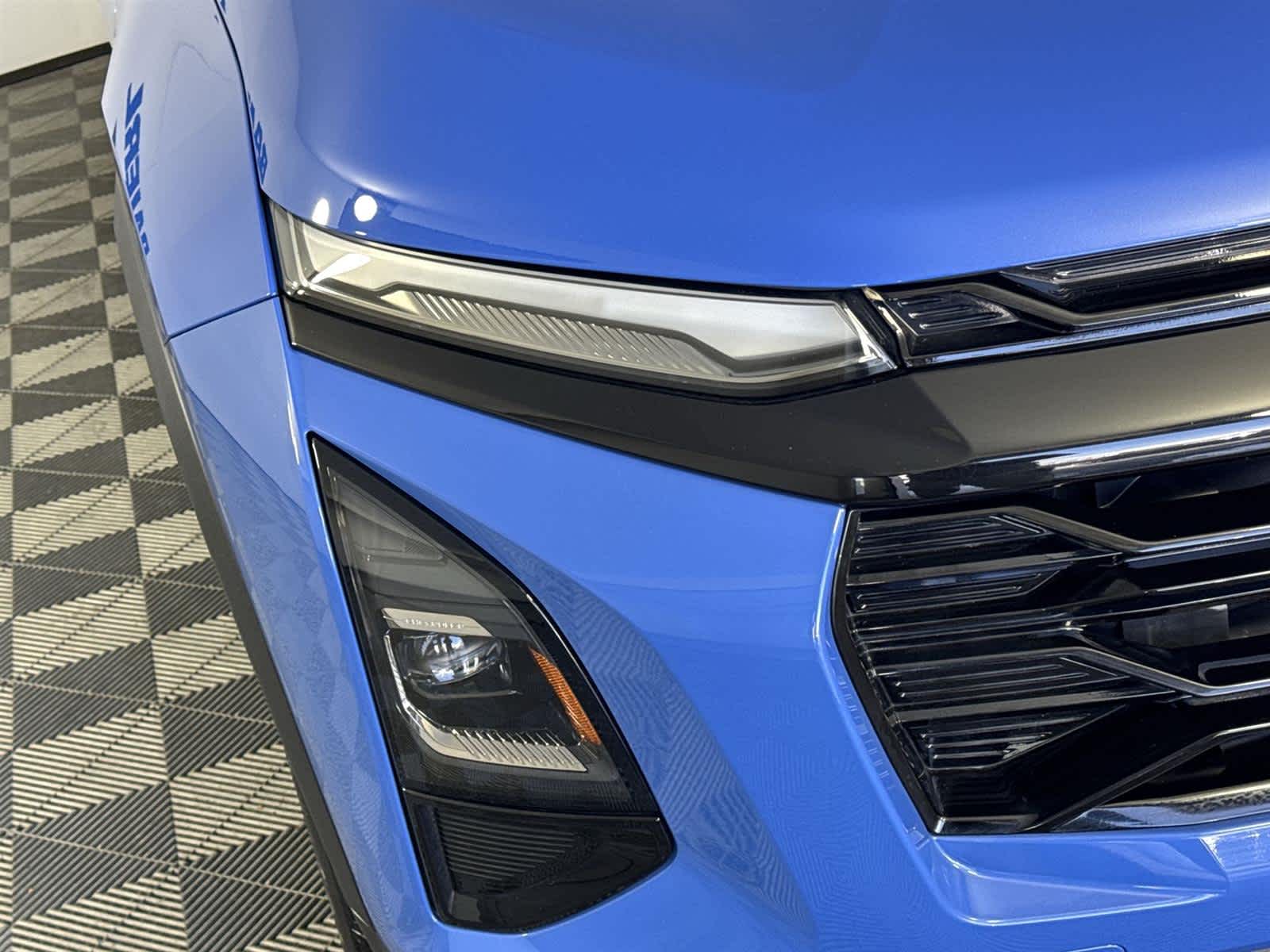 Thumbnail: 2025 Chevrolet Equinox - 9