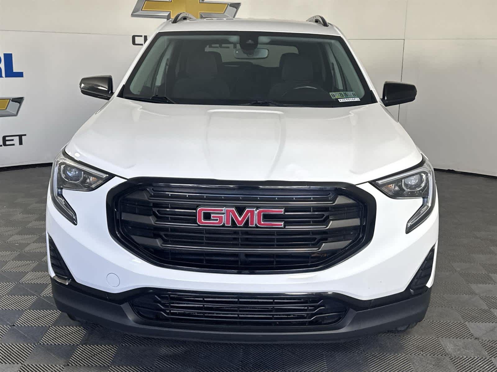 Thumbnail: 2021 GMC Terrain - 8