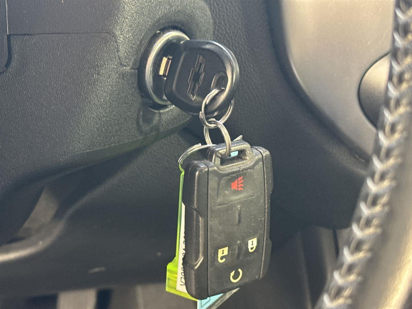 Thumbnail: 2022 Chevrolet Colorado - 27