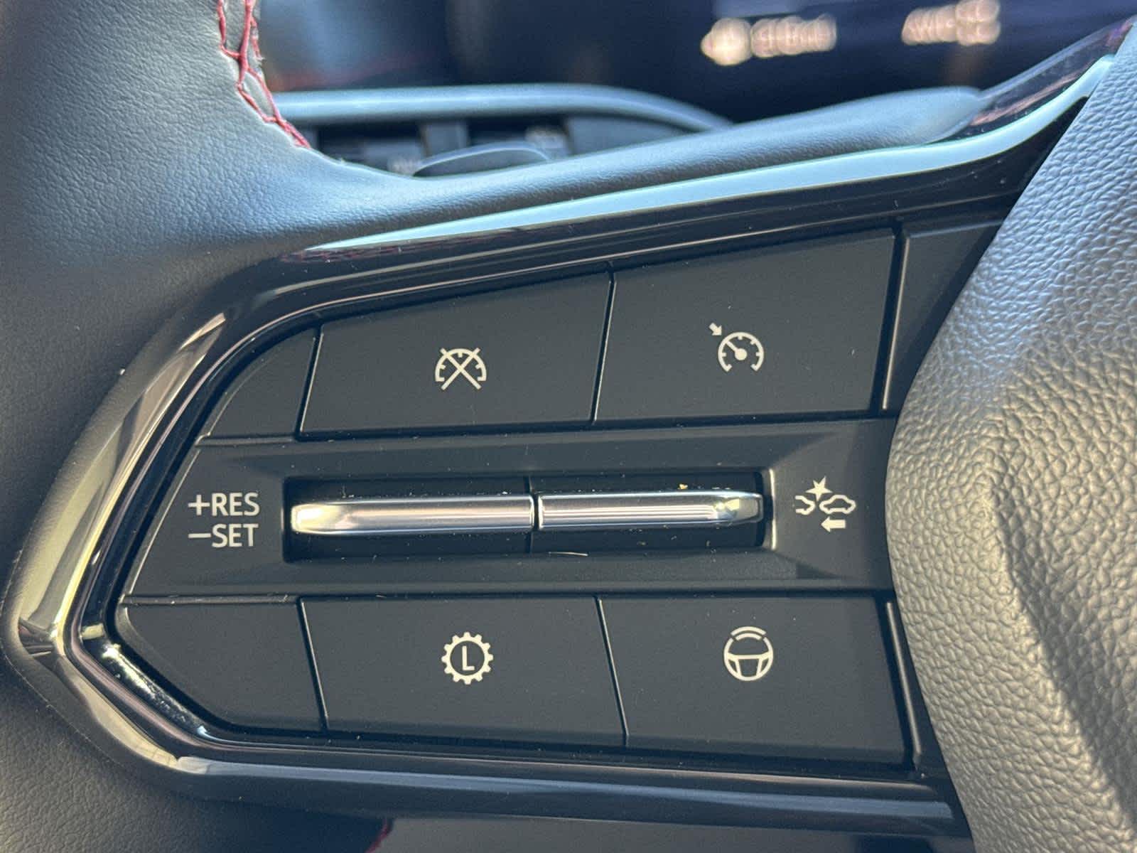 Thumbnail: 2026 Chevrolet Traverse - 25