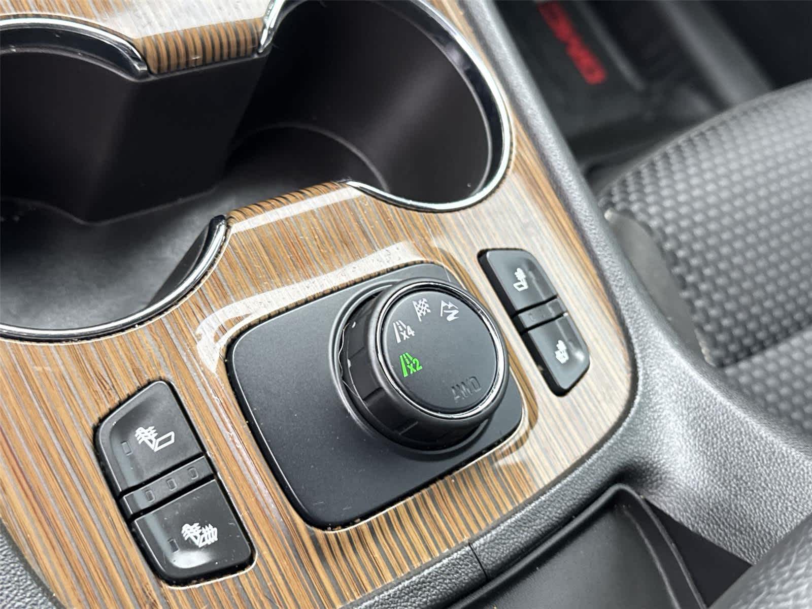 Thumbnail: 2020 GMC Acadia - 20