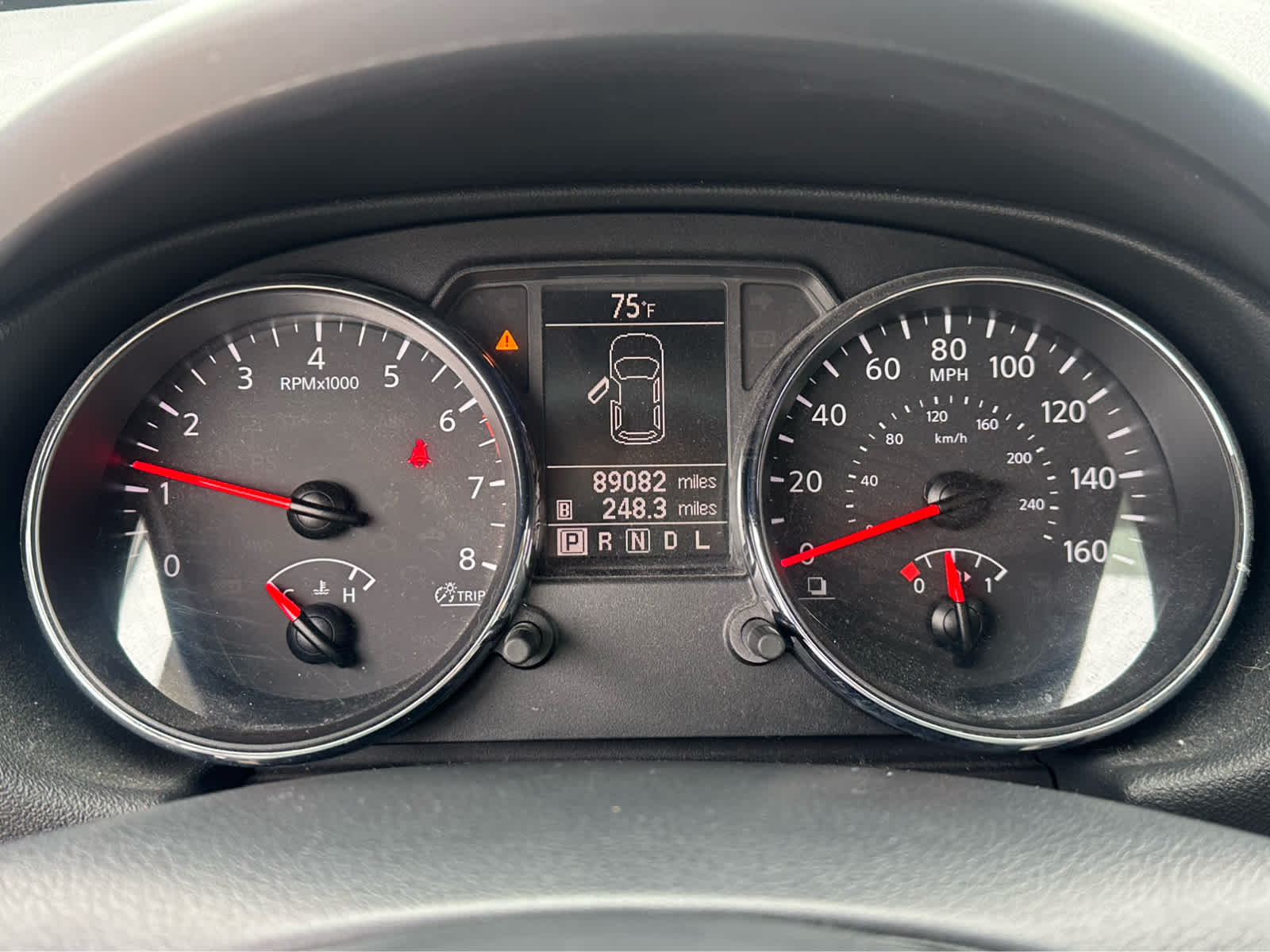 2013 Nissan Rogue S 14