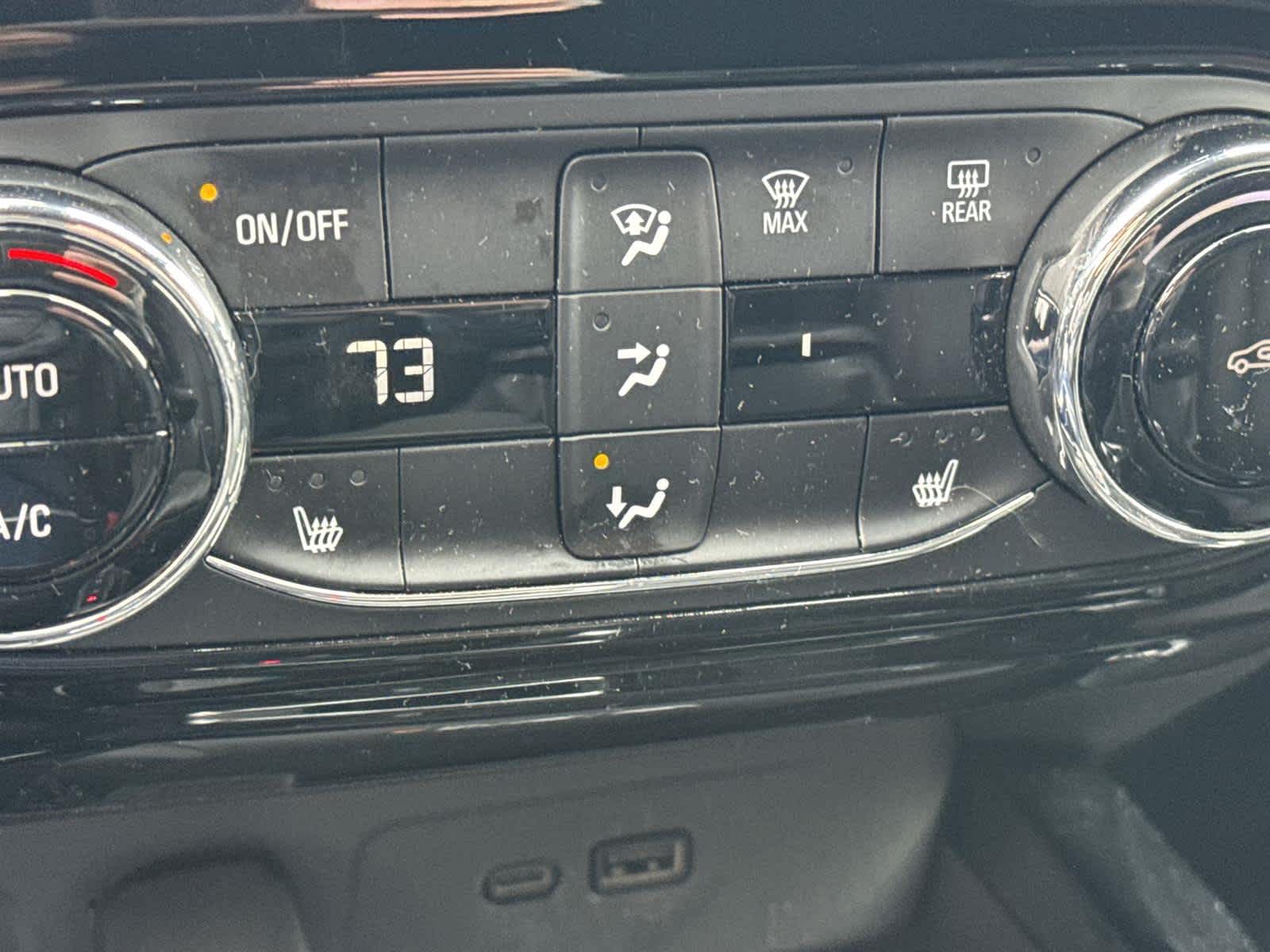 Thumbnail: 2024 Chevrolet Trax - 20