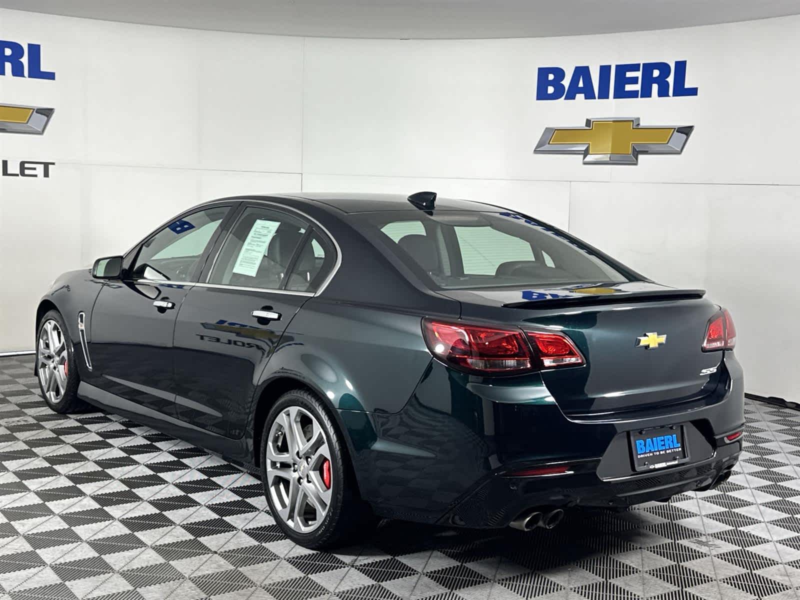 Thumbnail: 2017 Chevrolet  - 3