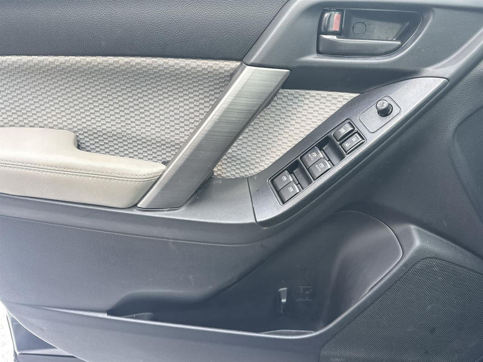 Thumbnail: 2018 Subaru Forester - 23