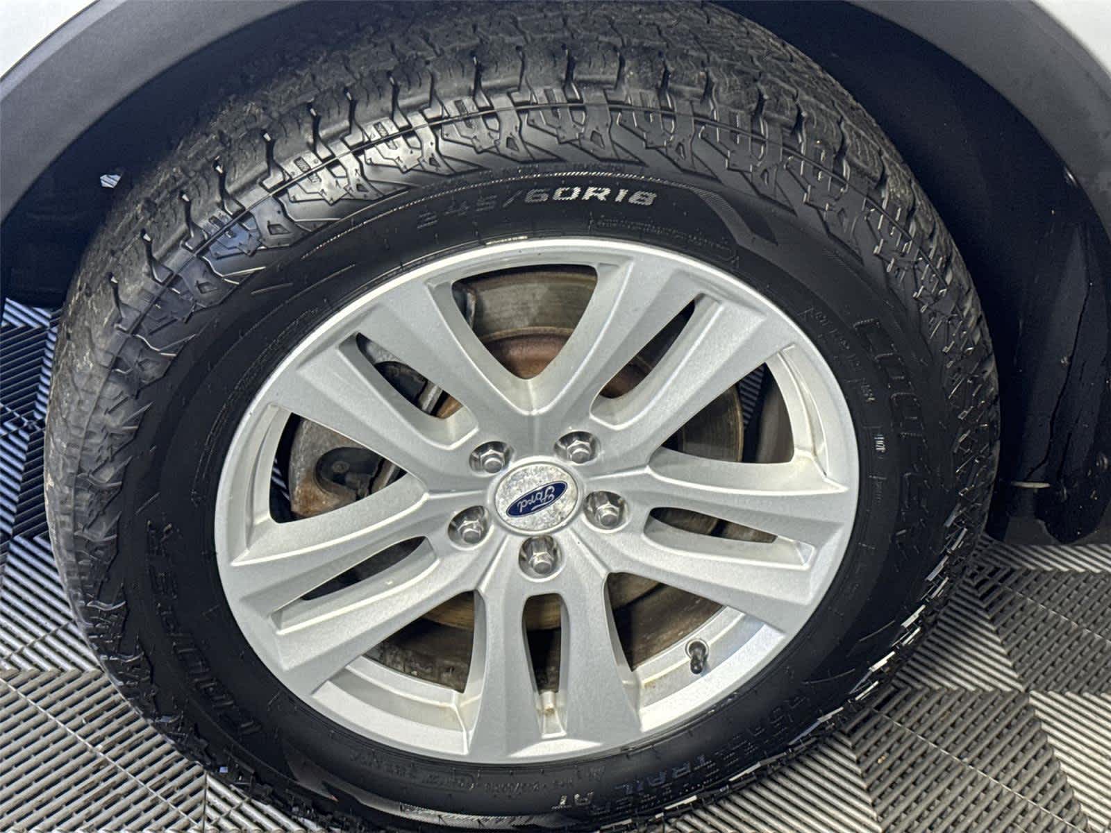 Thumbnail: 2018 Ford Explorer - 10