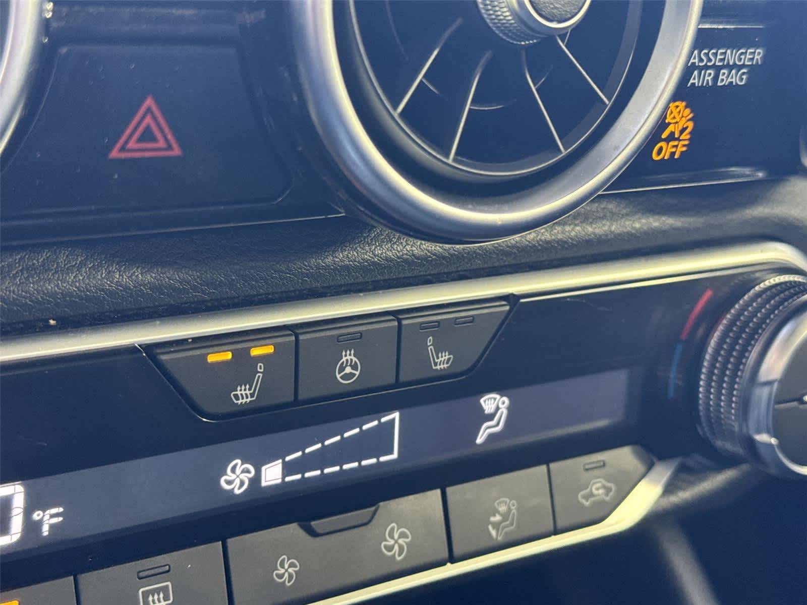 Thumbnail: 2023 Nissan Sentra - 19