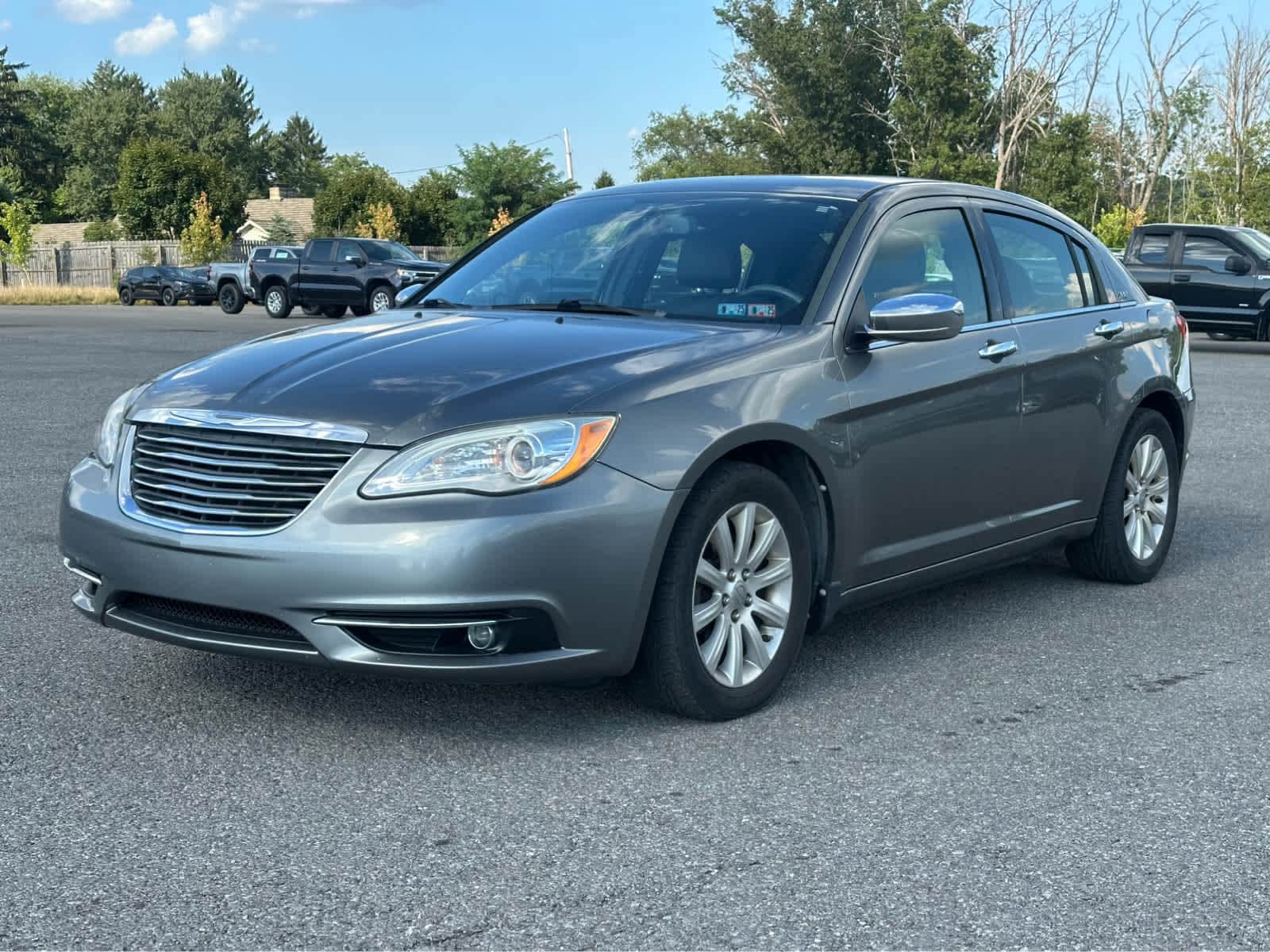 Thumbnail: 2013 Chrysler 200 - 1