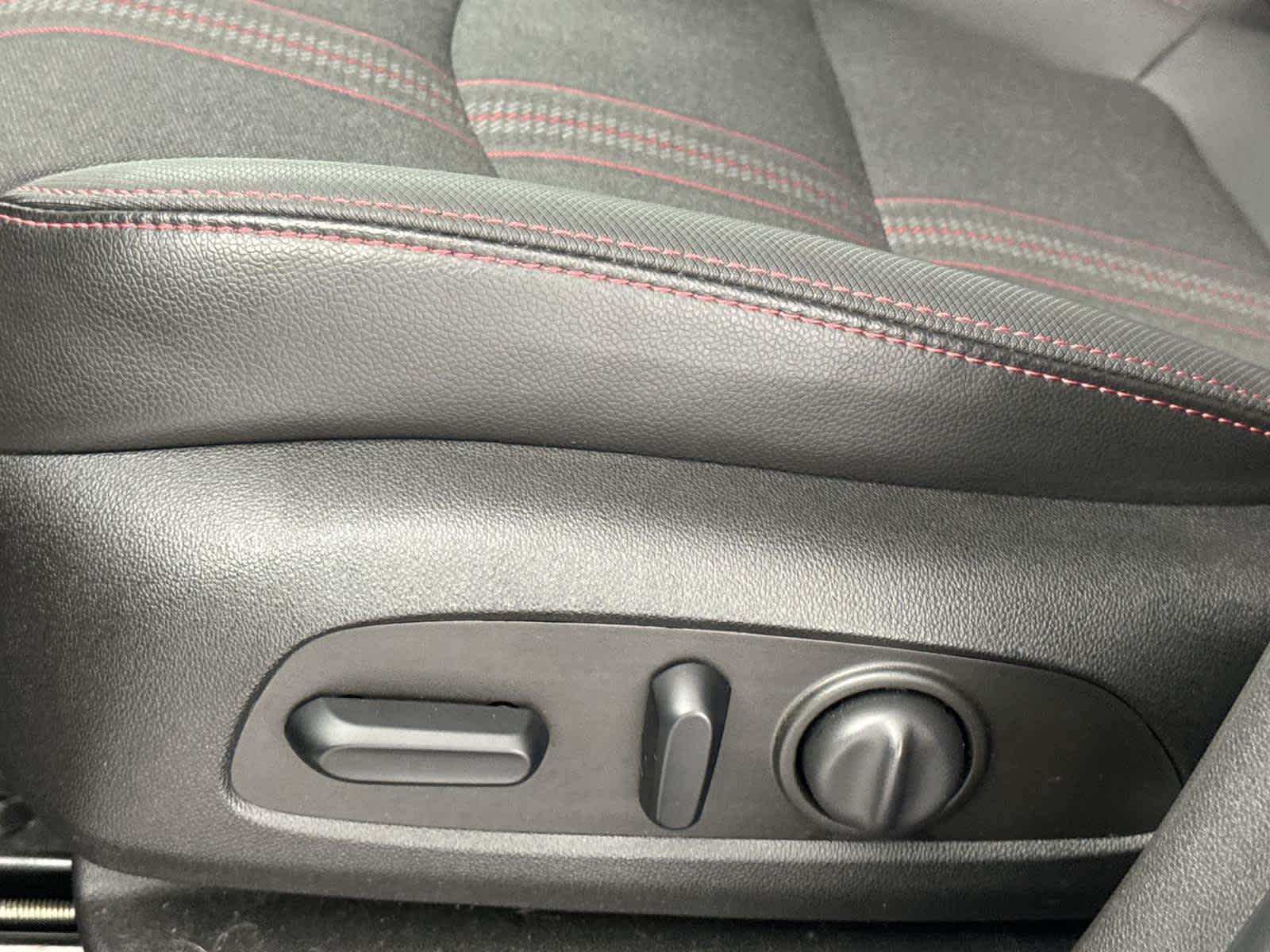 Thumbnail: 2022 Chevrolet Equinox - 13