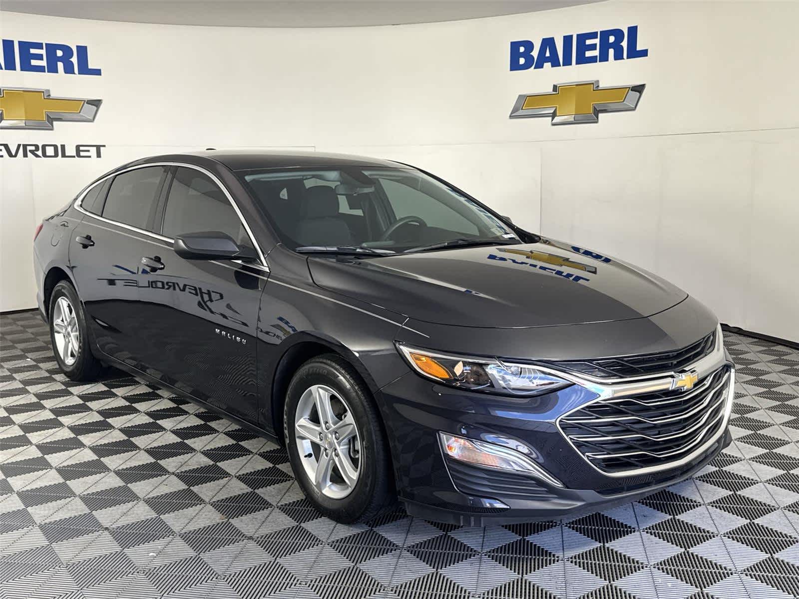 Thumbnail: 2022 Chevrolet Malibu - 6