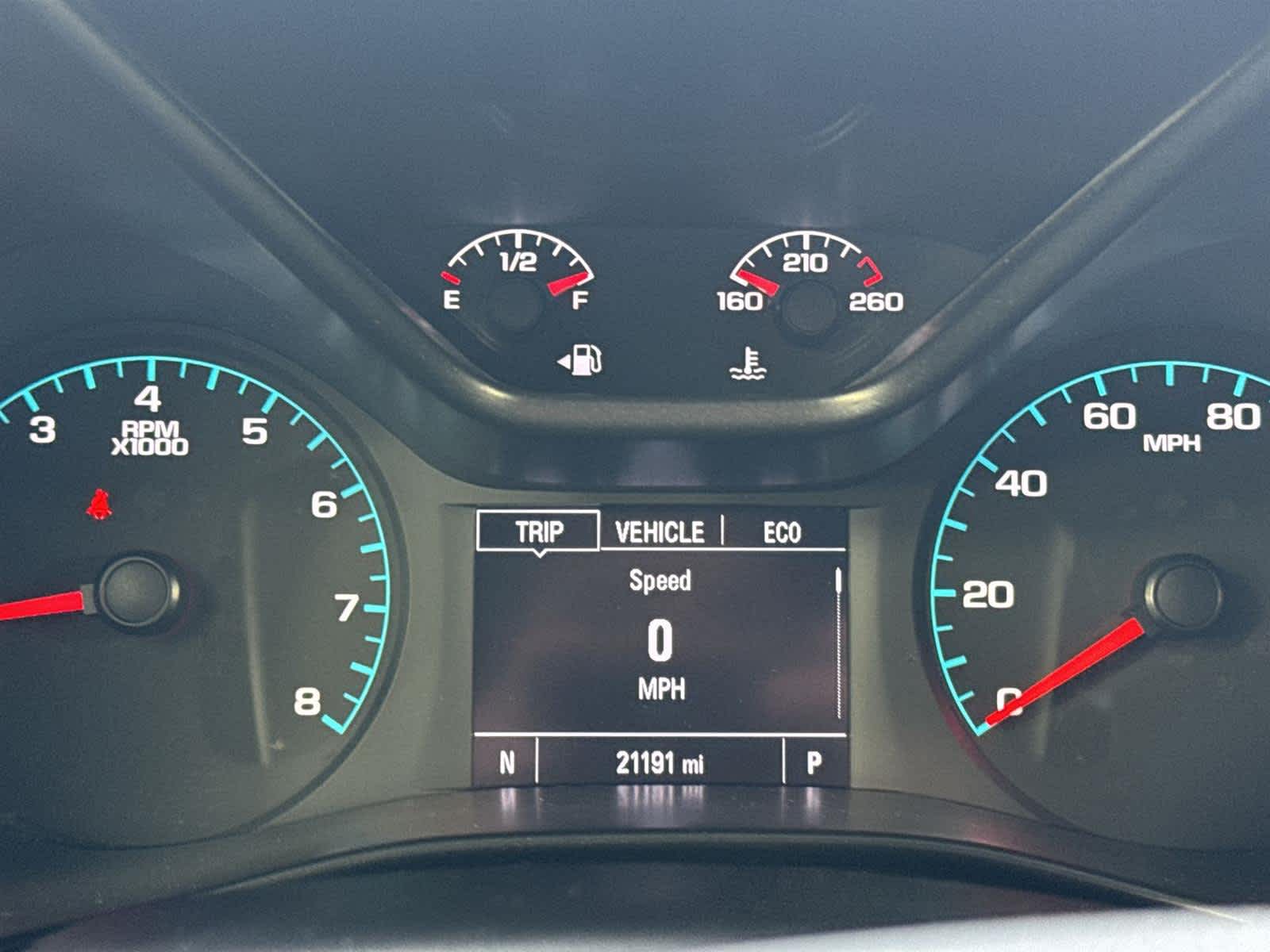 Thumbnail: 2022 Chevrolet Colorado - 28