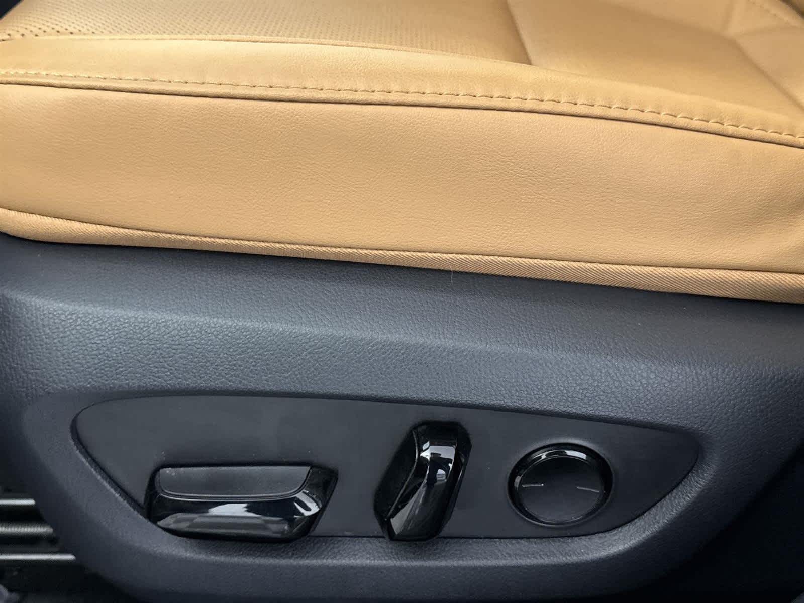 Thumbnail: 2025 Lexus NX - 12