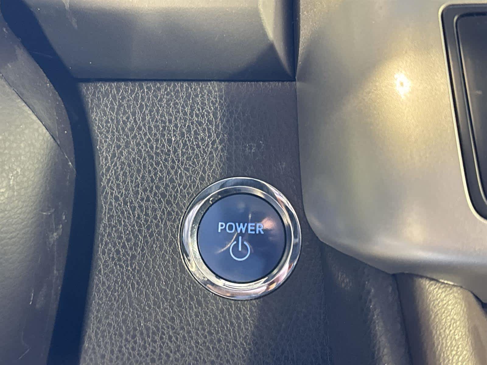 Thumbnail: 2018 Toyota Highlander - 30