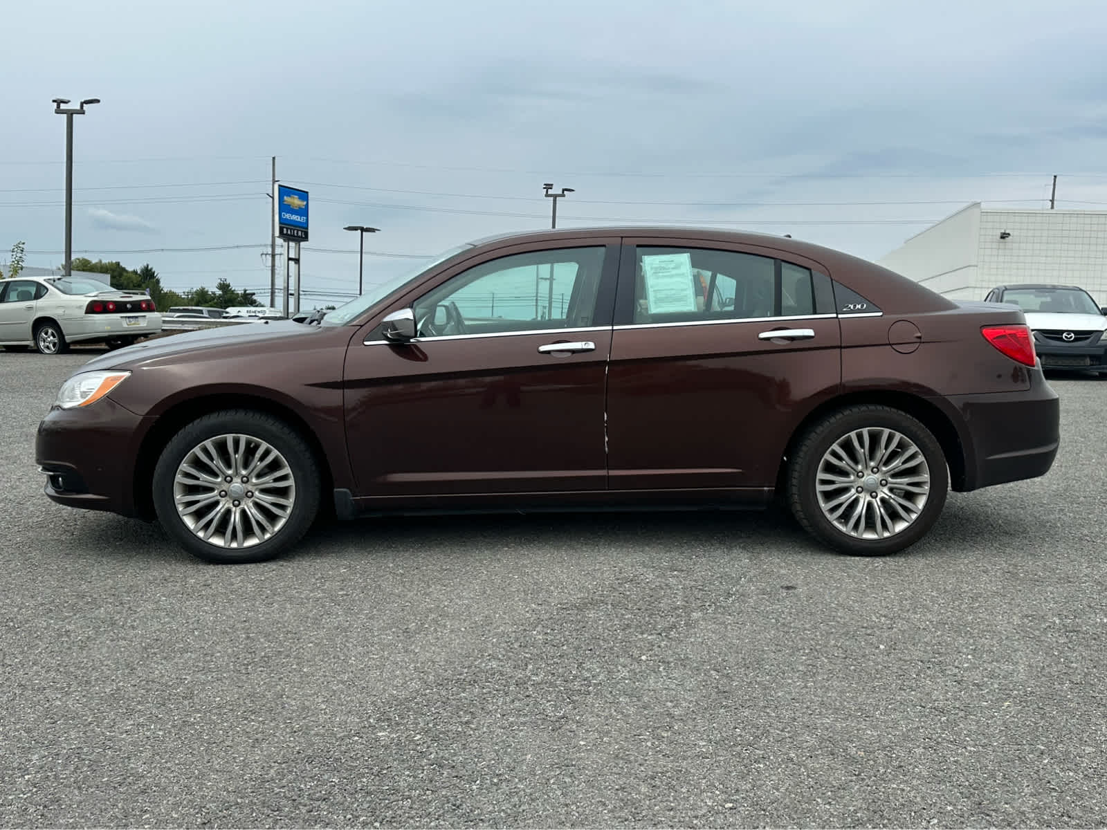 Thumbnail: 2012 Chrysler 200 - 4