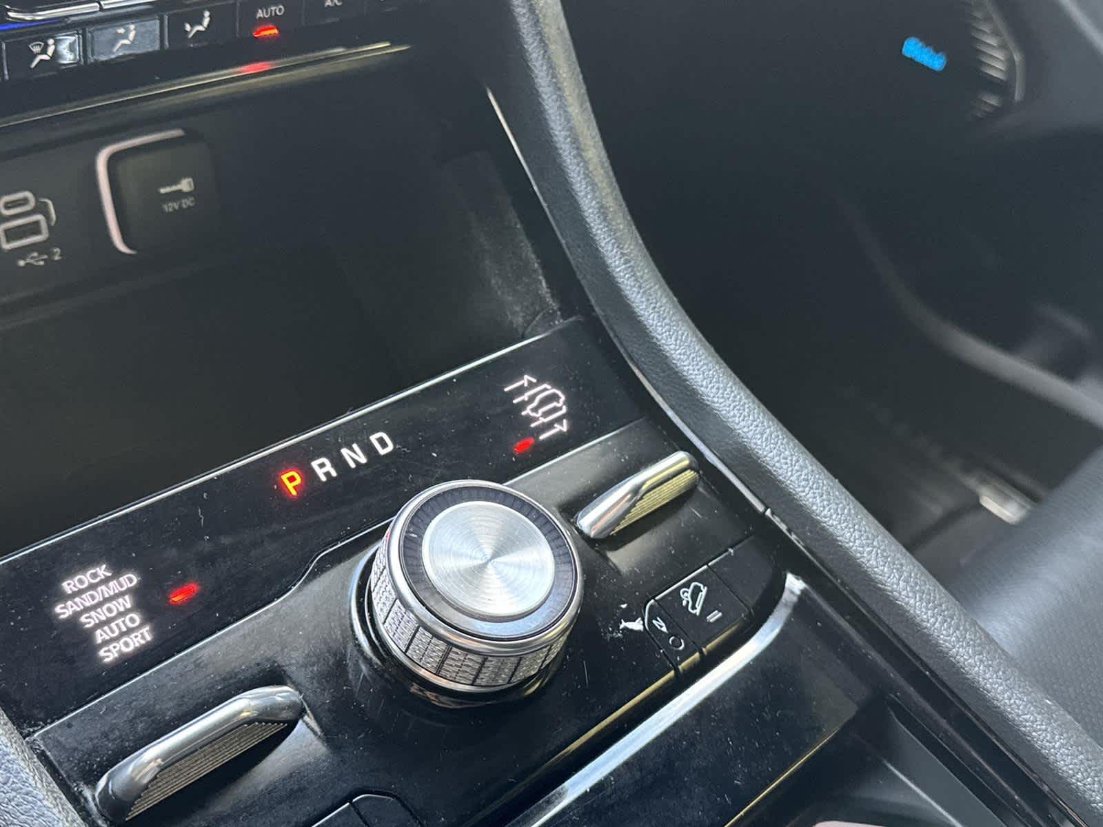 Thumbnail: 2022 Jeep Grand Cherokee - 21