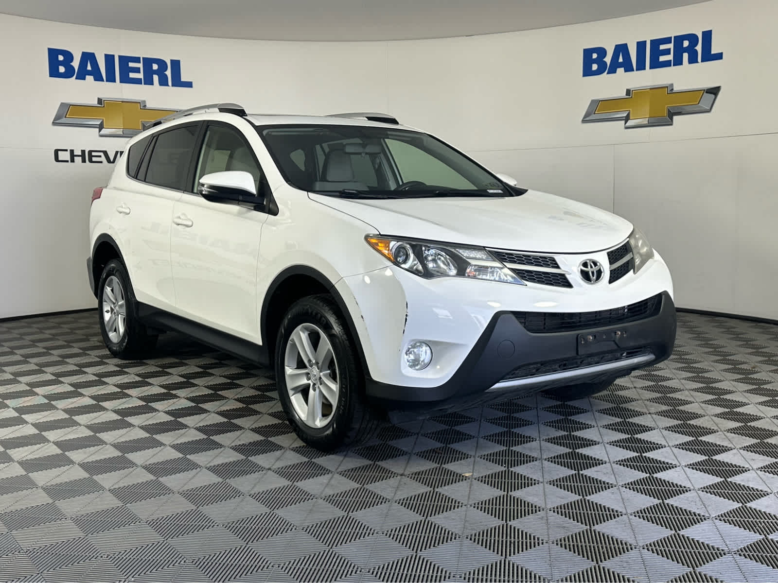 Thumbnail: 2013 Toyota RAV4 - 3