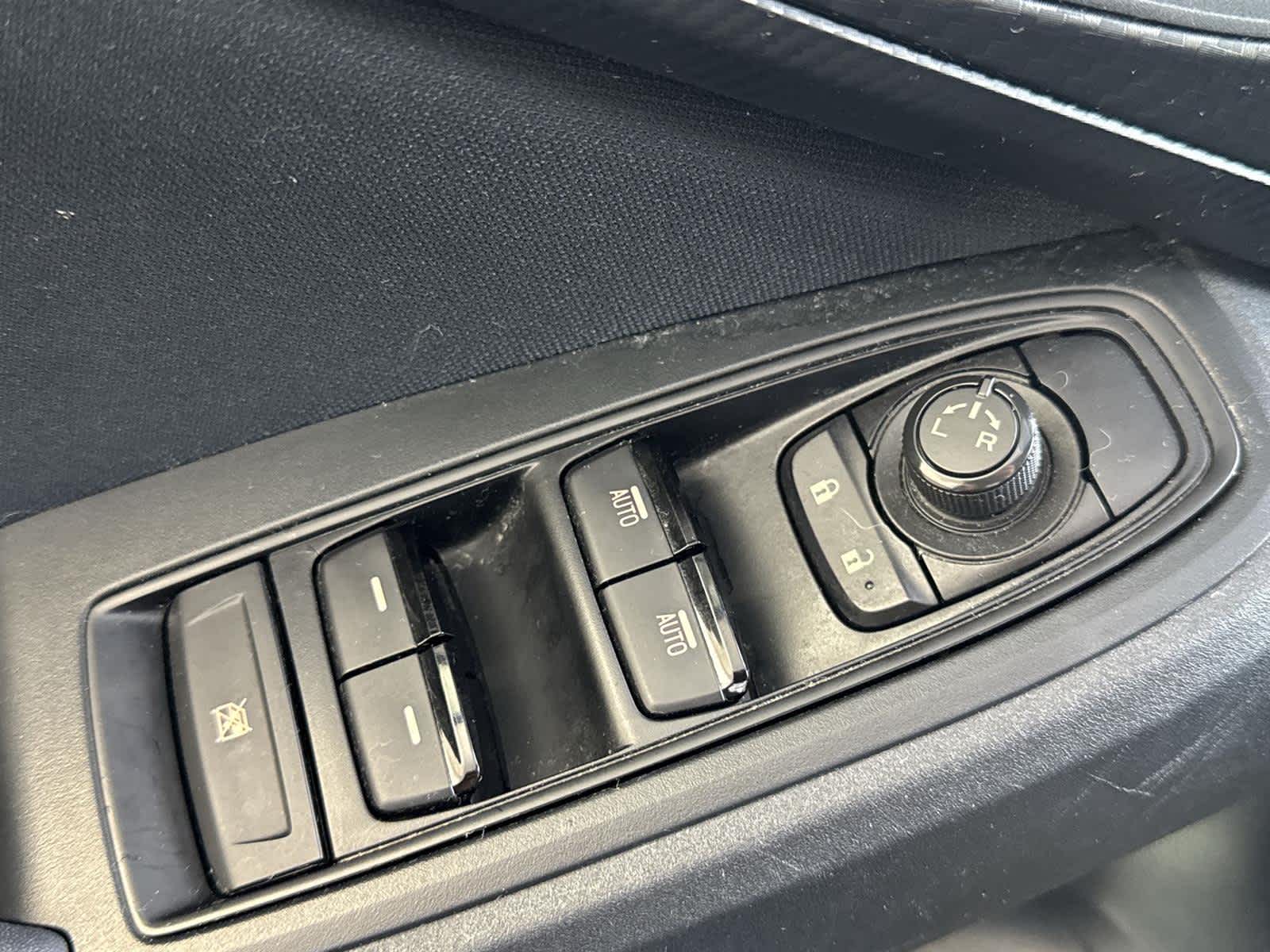 Thumbnail: 2018 Subaru Impreza - 21